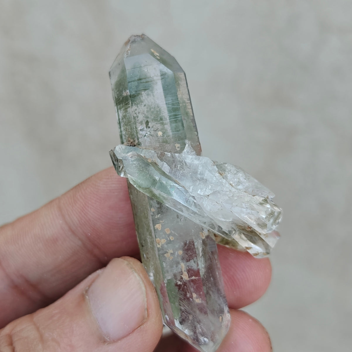 Natural beautifully terminated Chlorite Quartz crystal 27 grams