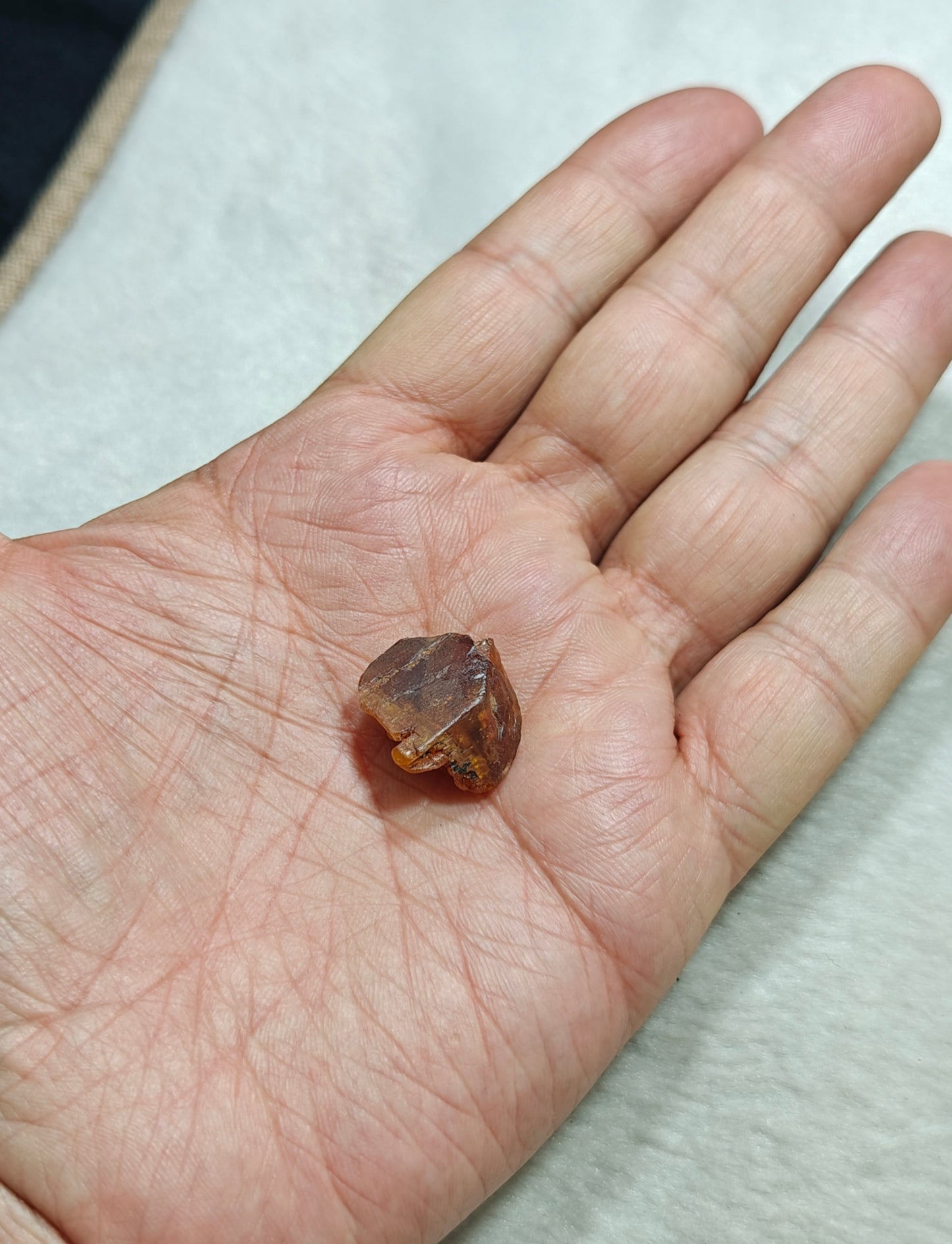 Natural bastnasite Bastnäsite crystal 8.5 grans