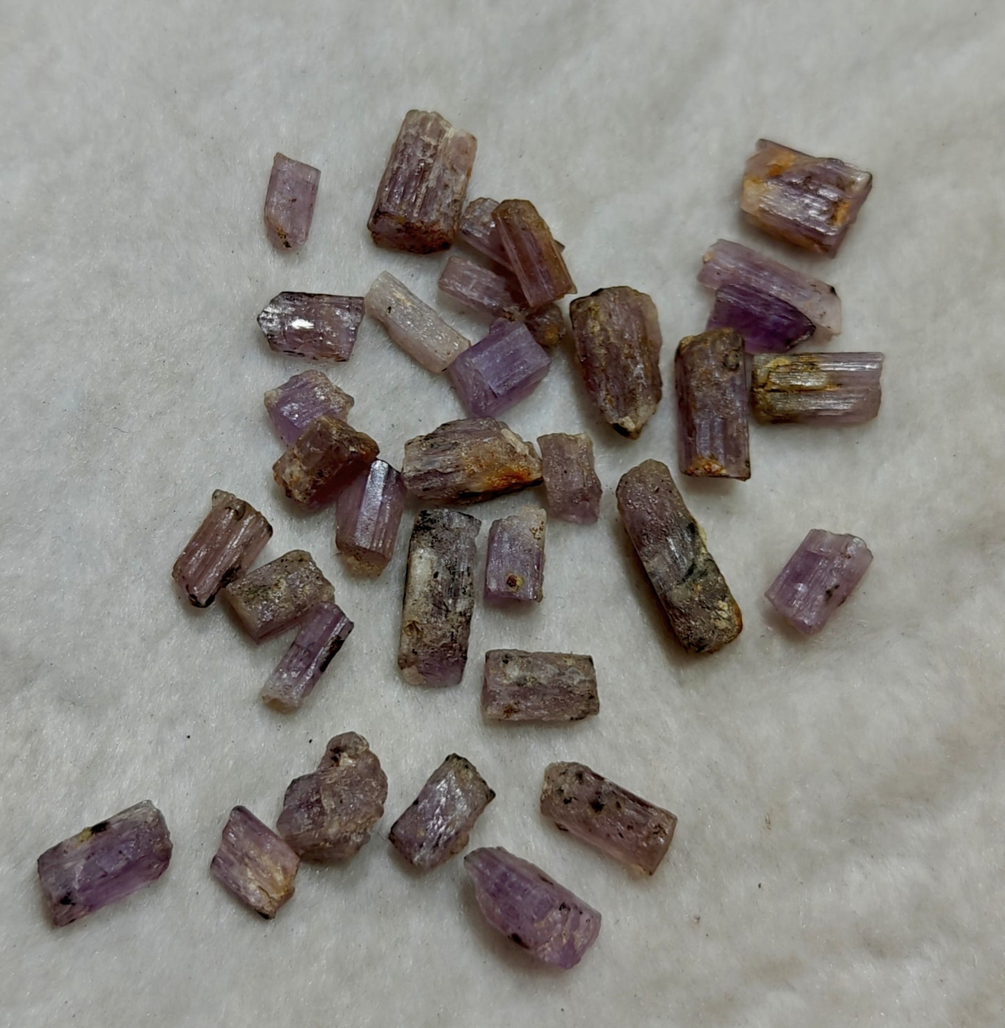 16 grams scapolite crystals