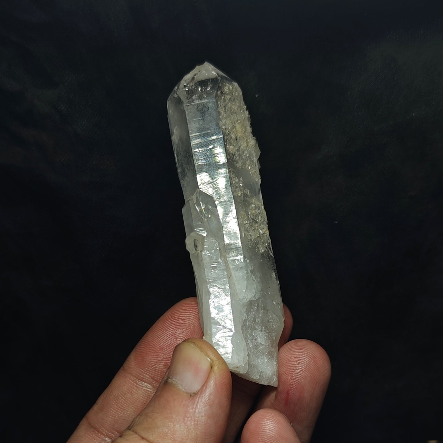 Natural elongated quartz crystal 75 grams
