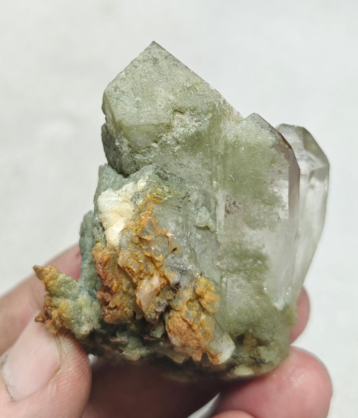 Chlorite Quartz with brookite 91 grams