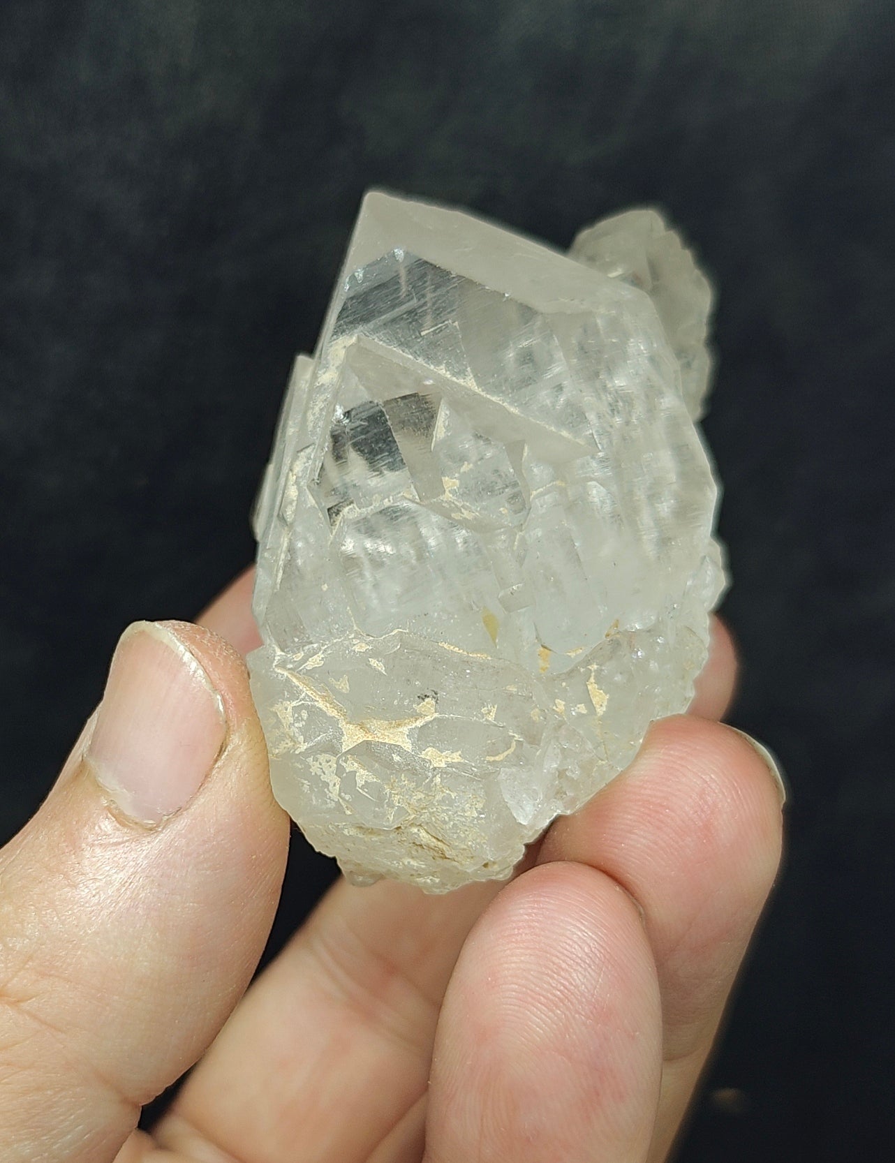 Beautiful specimen of Quartz Cluster 108 grams