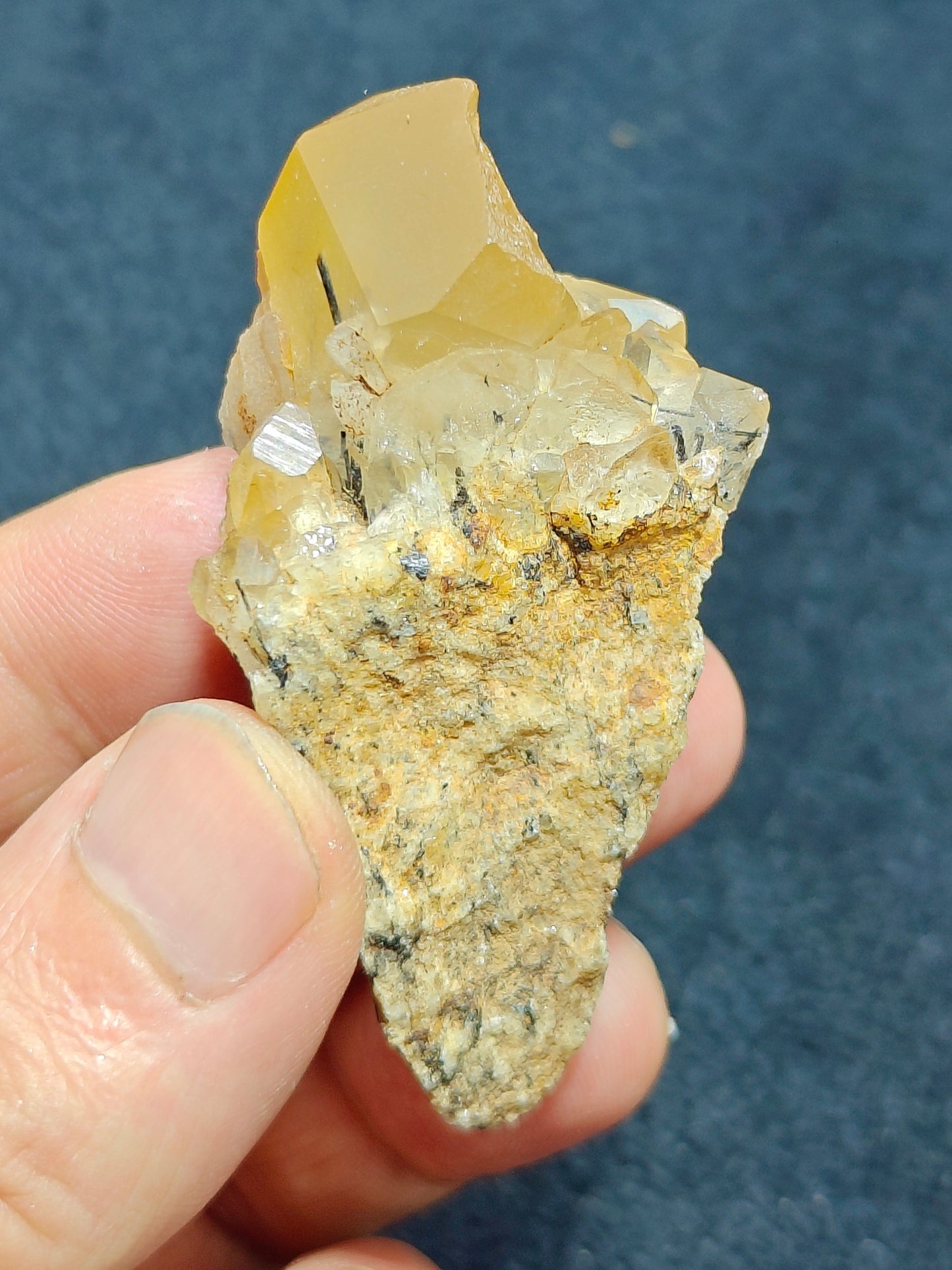 Astrophyllite Quartz with aegirine inclusions 53 grams