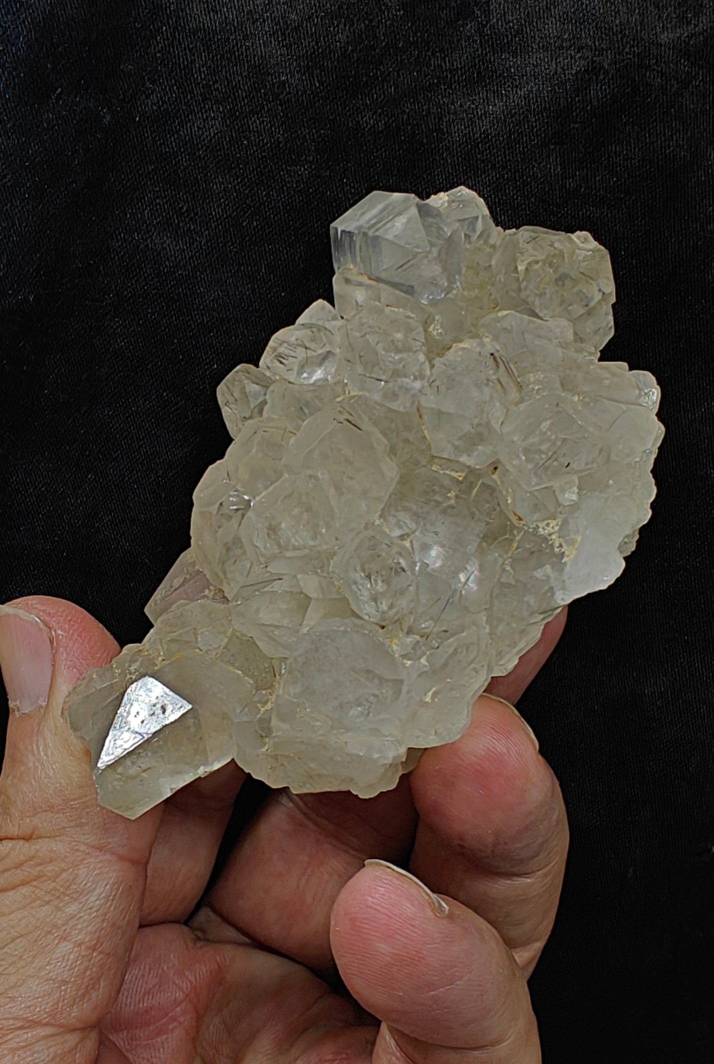 Natural Quartz Cluster with tiny rutiles inclusions 129 grams