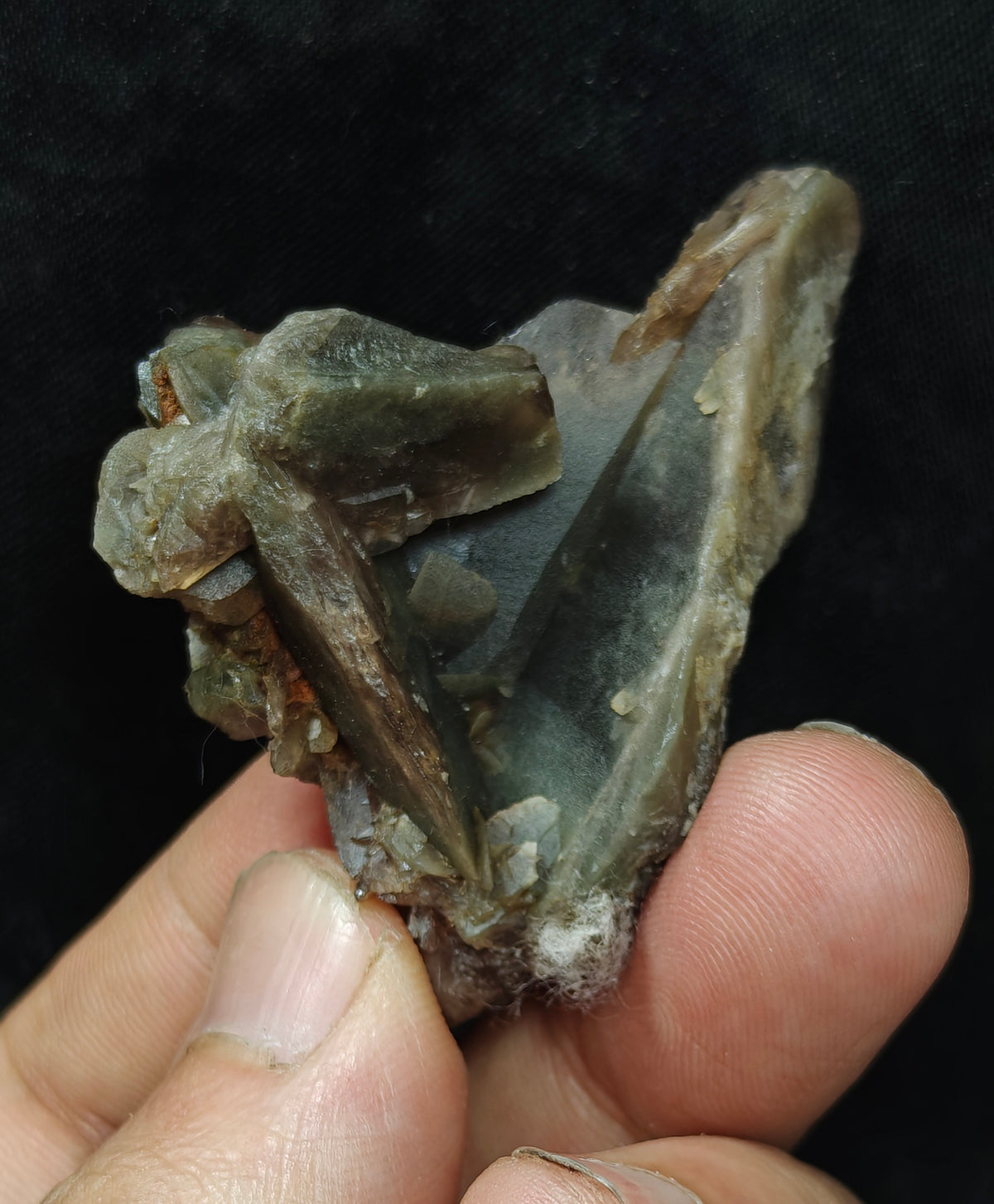 Axinite crystal cluster 38 grams