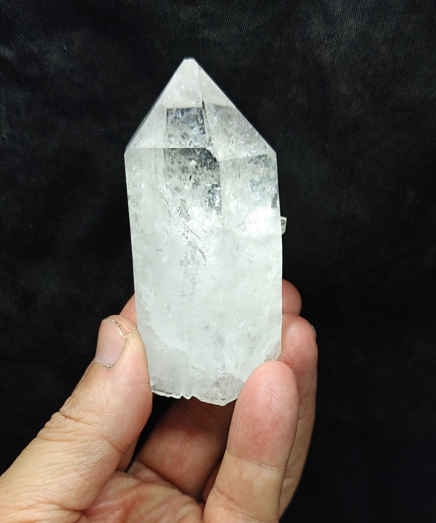 Quartz Crystal with beautiful terminations 154 grams