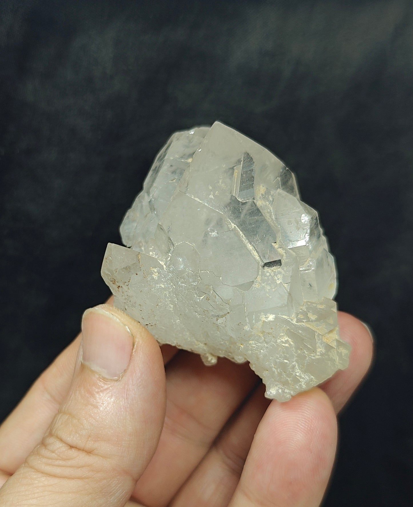 Beautiful specimen of Quartz Cluster 108 grams