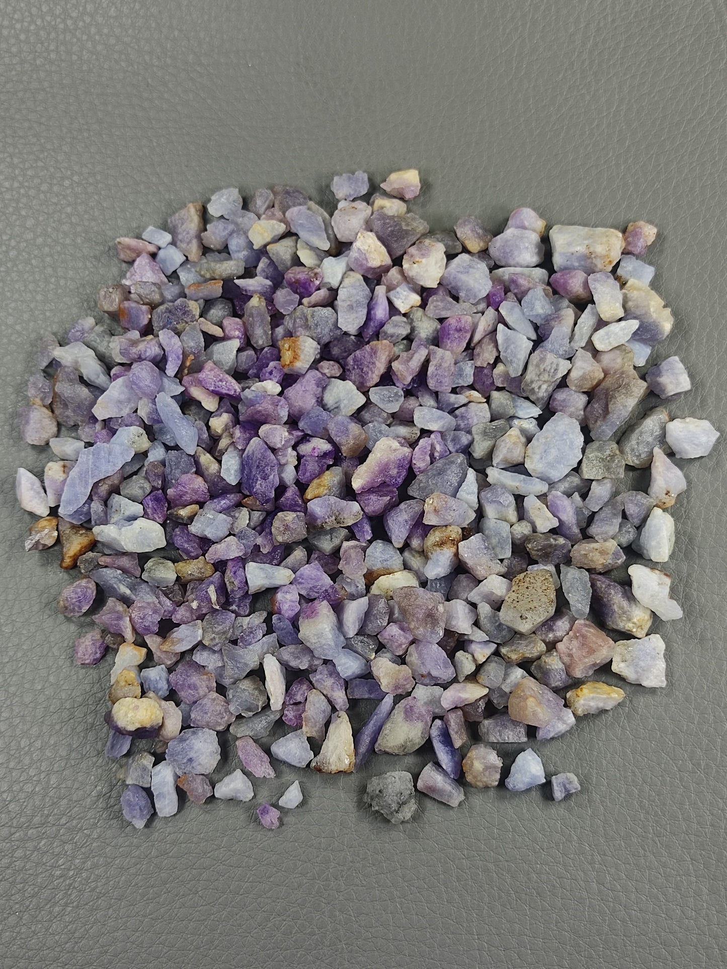 Fluorescent Hackmanite collection 120 grams