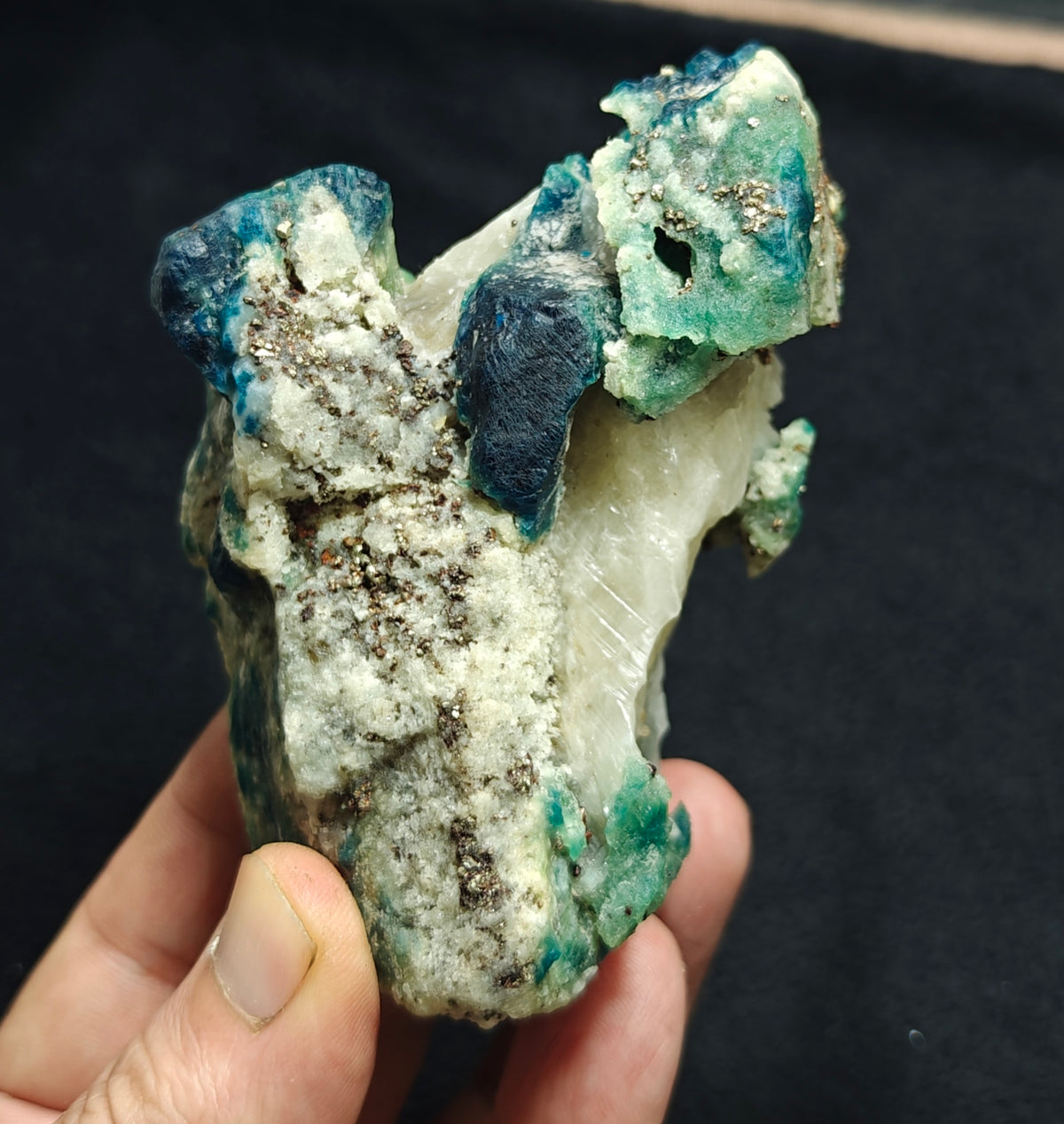 Natural Fluorescent Hauyne/Sodalite on matrix with Calcite 354 grams