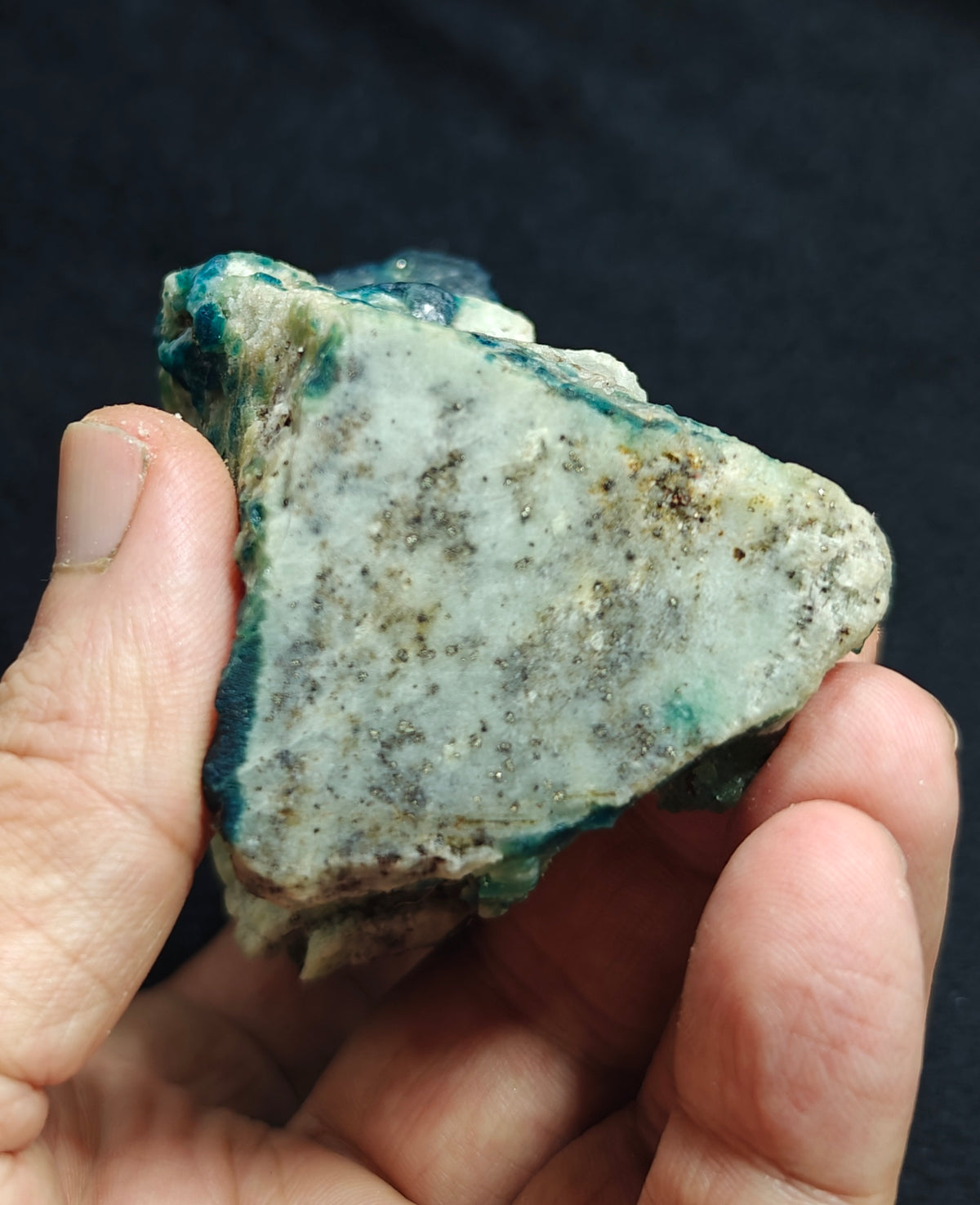 Natural Fluorescent Hauyne/Sodalite on matrix with Calcite 354 grams
