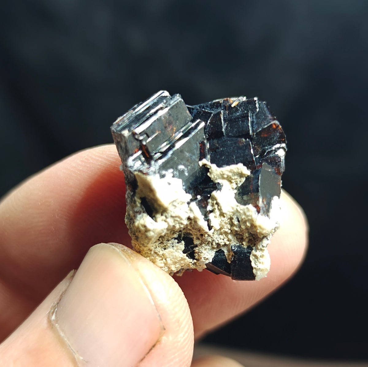 Natural dark brown Vesuvianite 11 grams