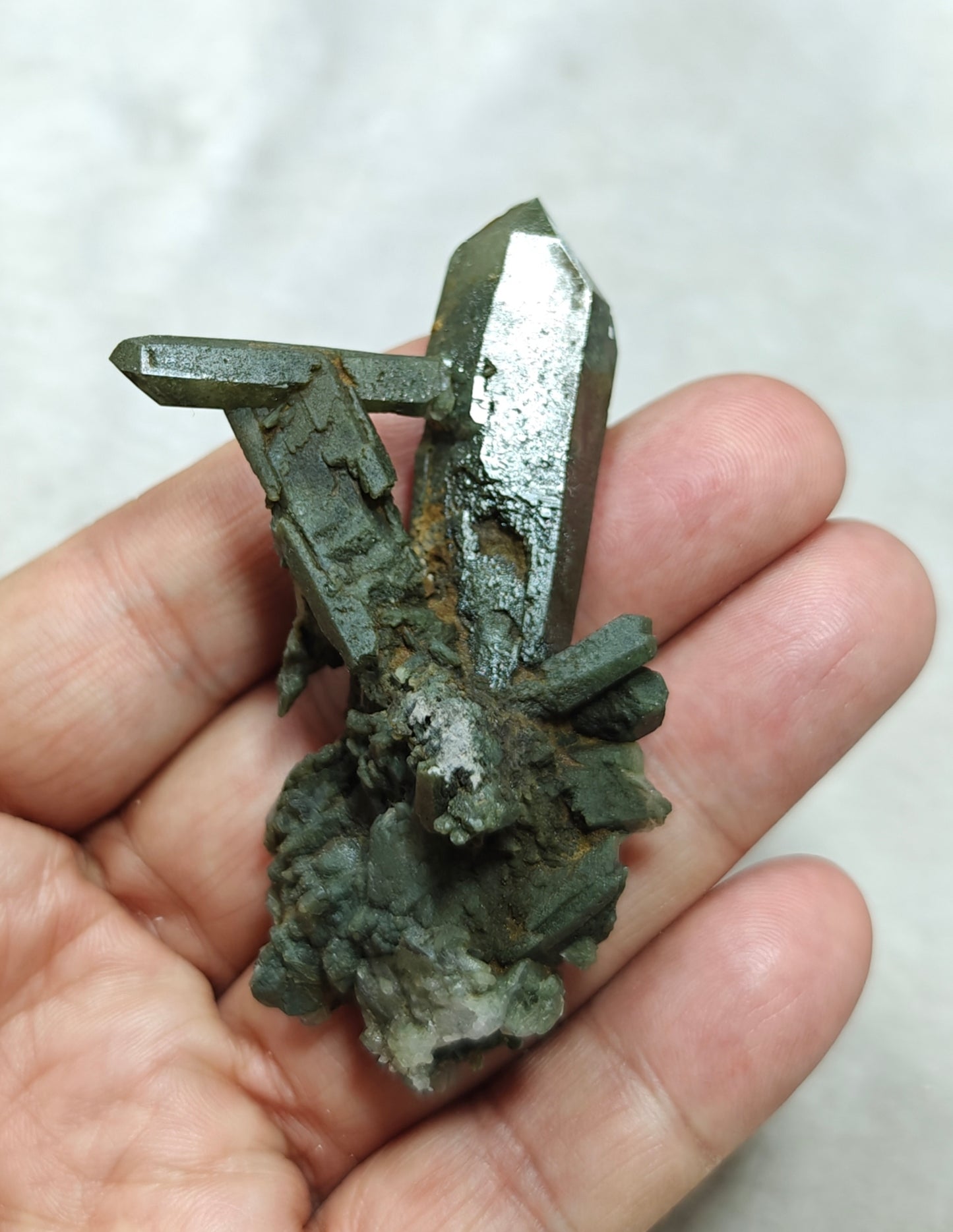 Natural Chlorite Quartz cluster 42 grams