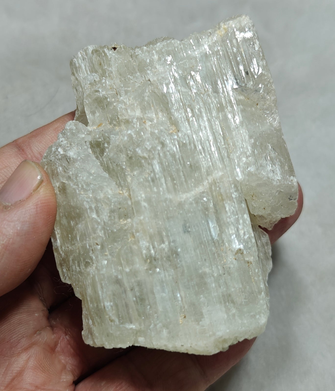 Natural spodumene crystal 264 grams