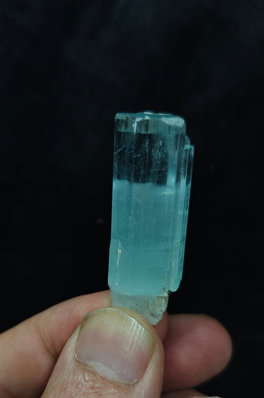 Natural terminated Aquamarine crystal 16 grams