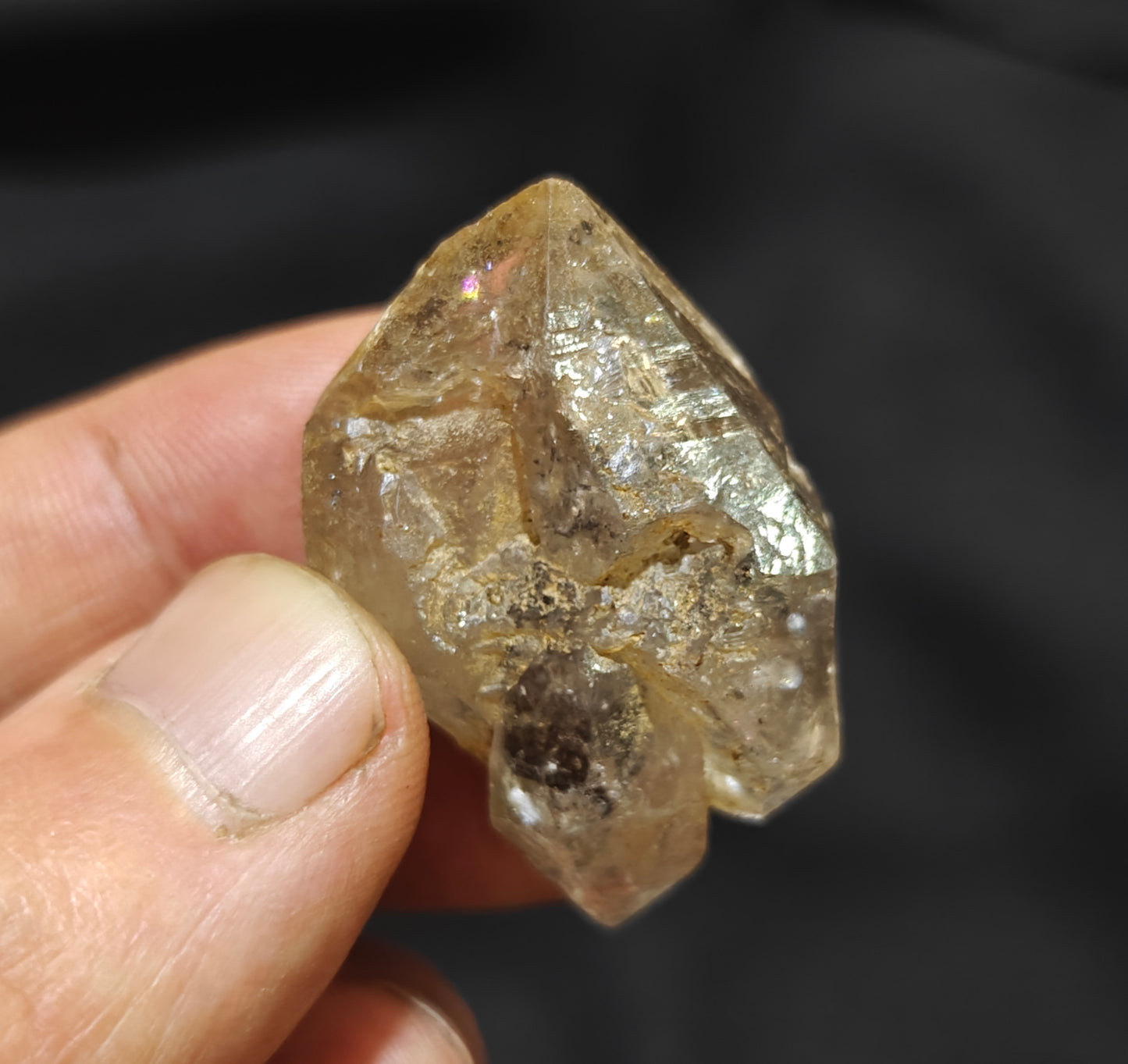 Natural Aesthetic Fenster Like Terminated Quartz Crystal with Black Inclusions 4.5x2.8x1.5cm