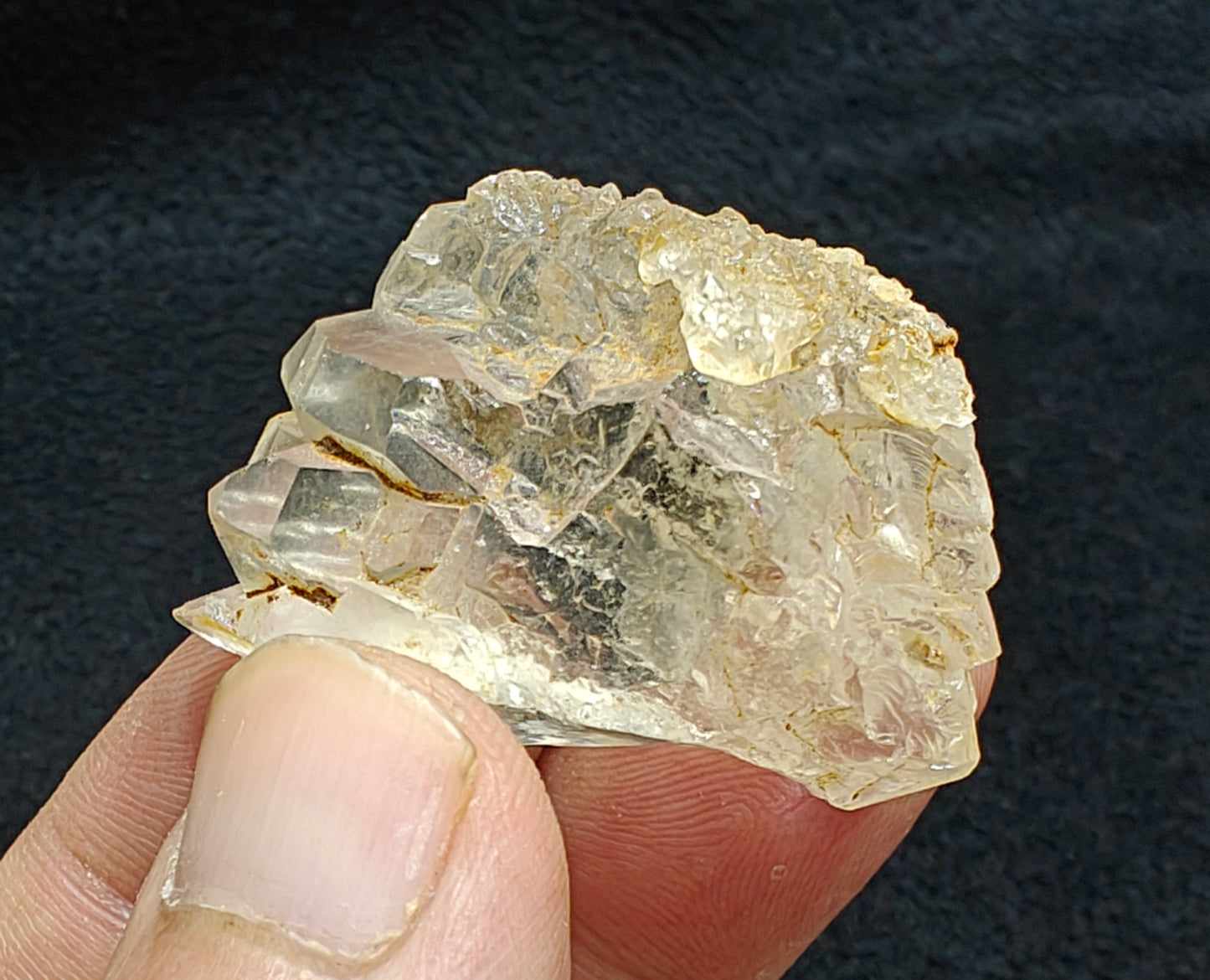 Natural terminated gwindel quartz crystal 29 grams