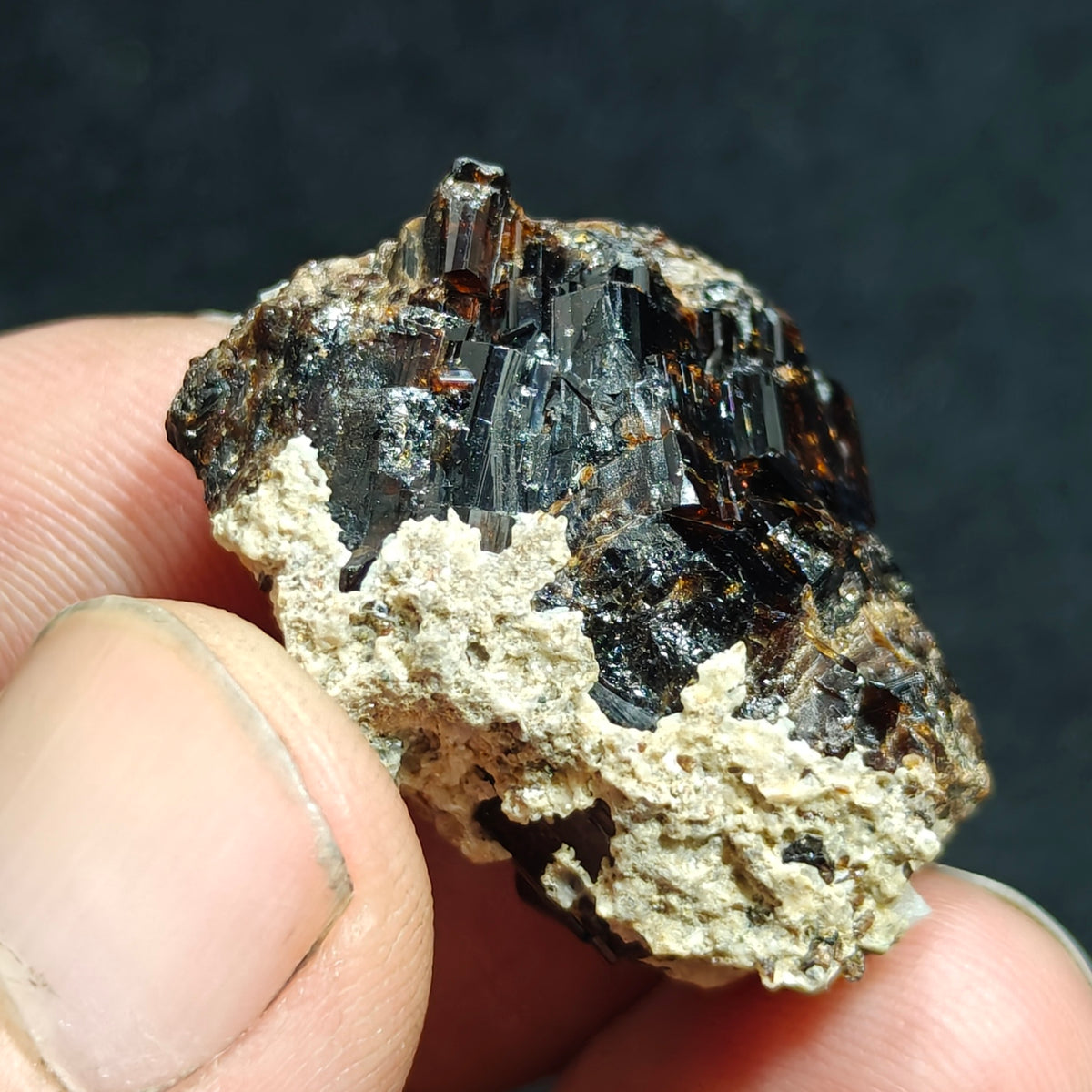 Natural dark brown Vesuvianite 19.5 grams