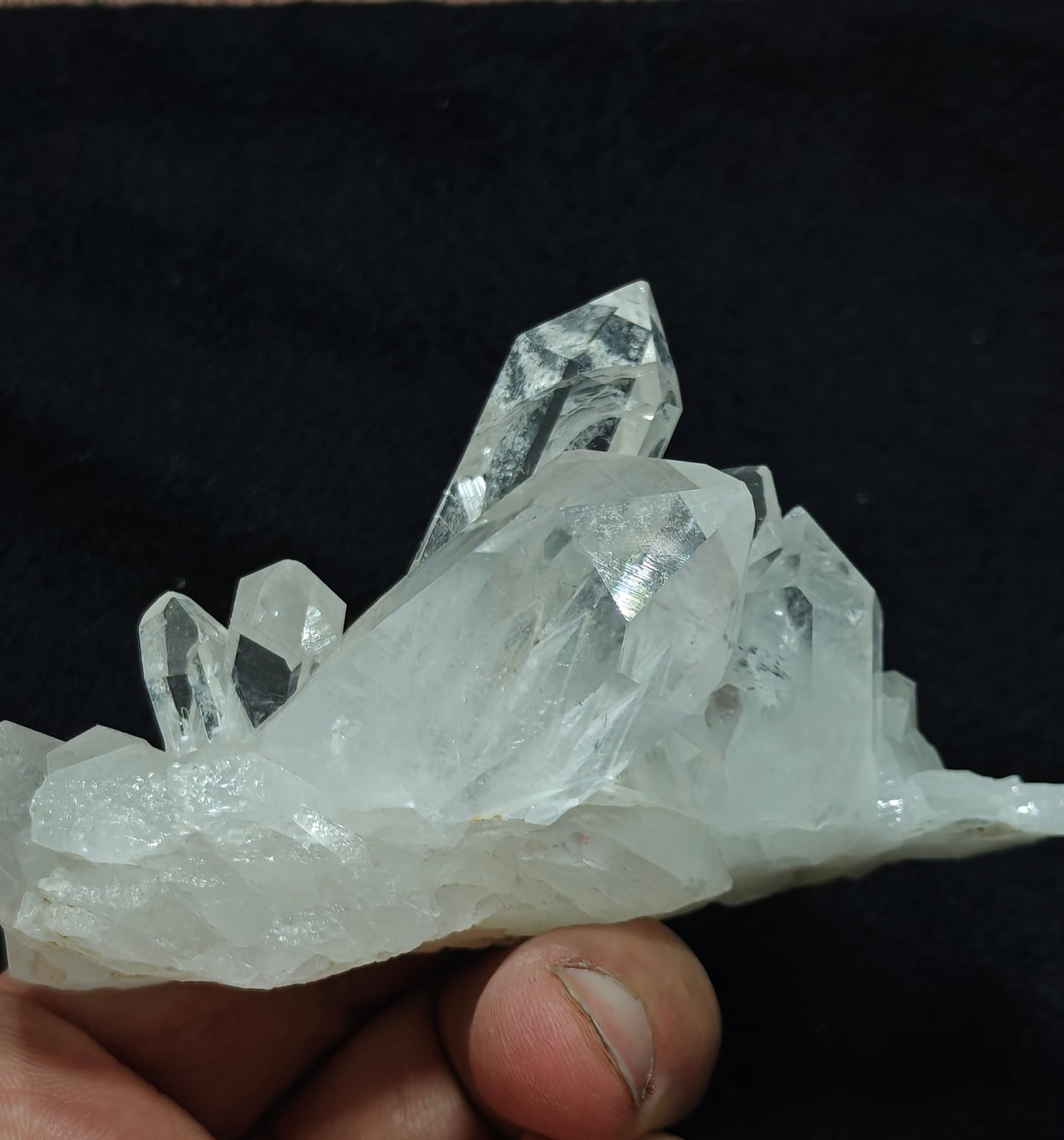 Terminated quartz Crystal 155 grams