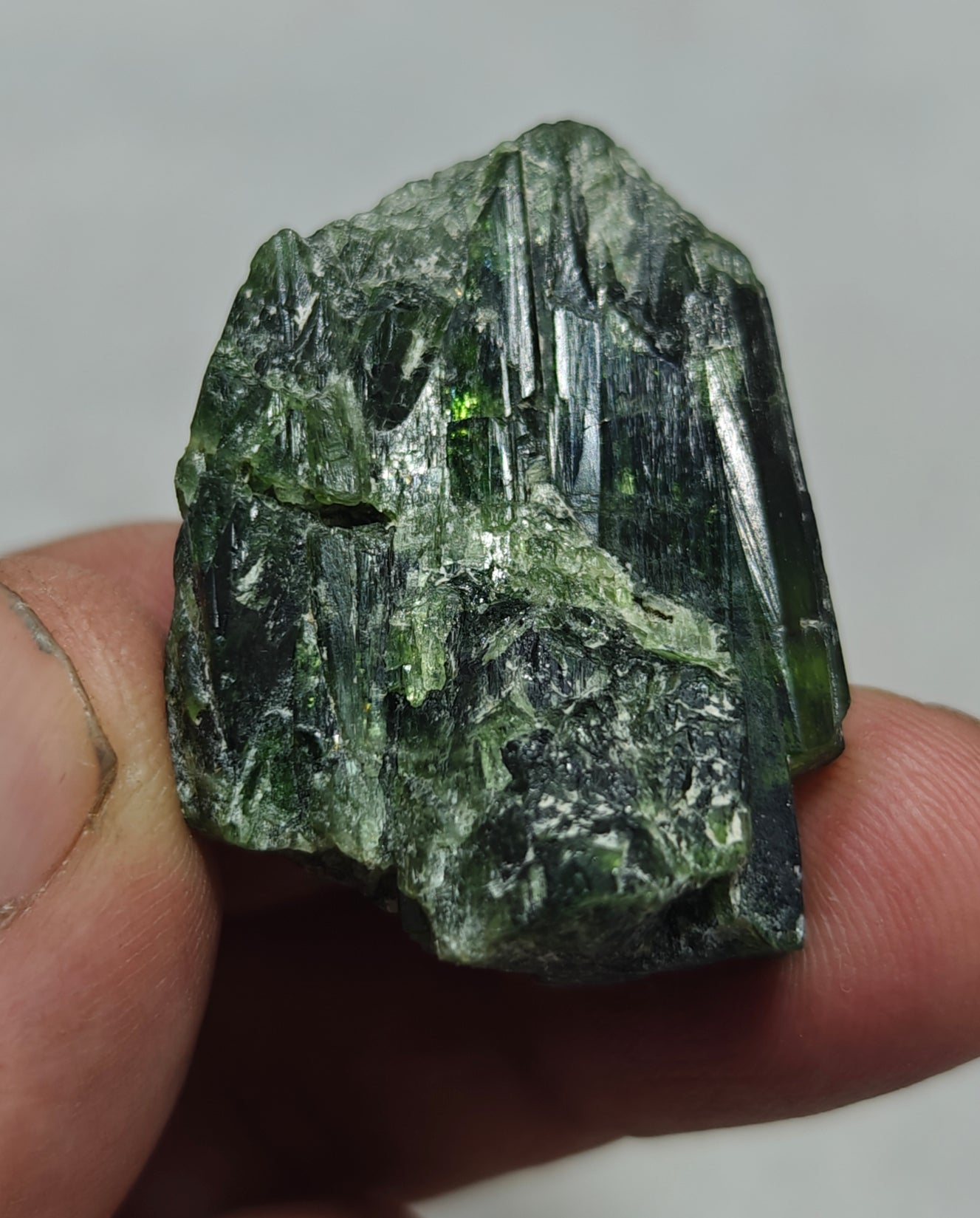 Natural Green diopside crystal 22 grams