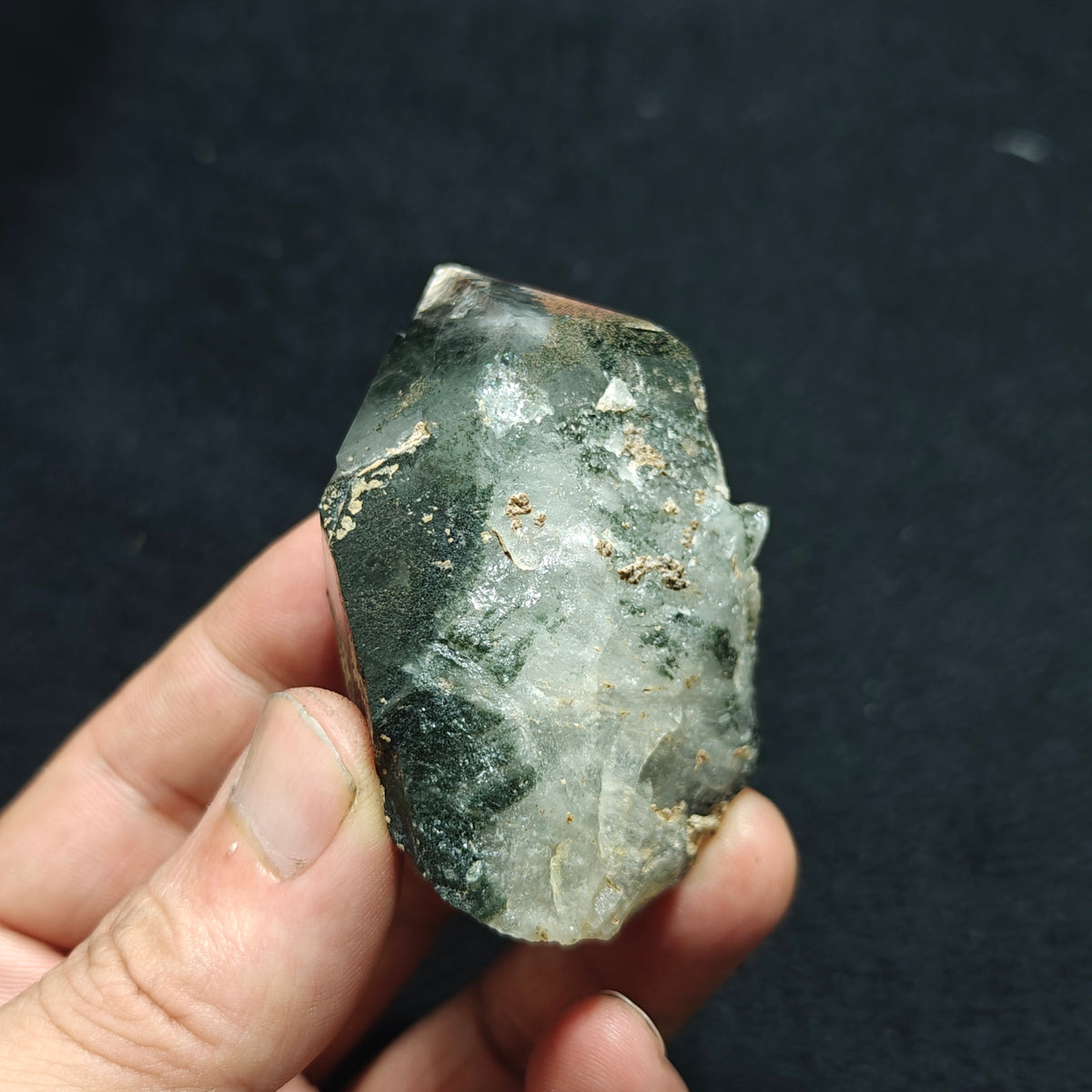 Hematite chlorite Quartz Crystal 125 grams