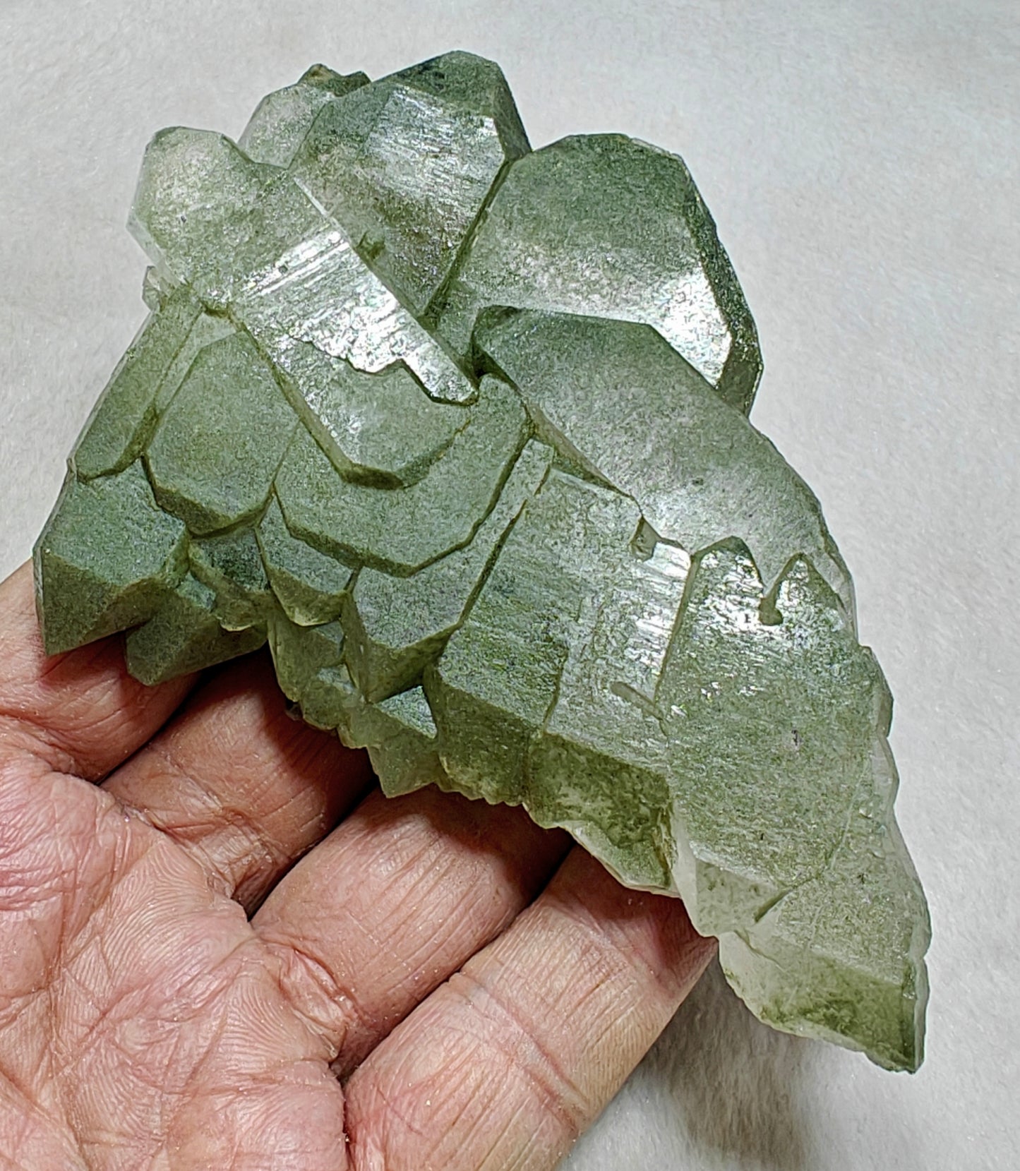 Chlorite Quartz crystals cluster 218 grams