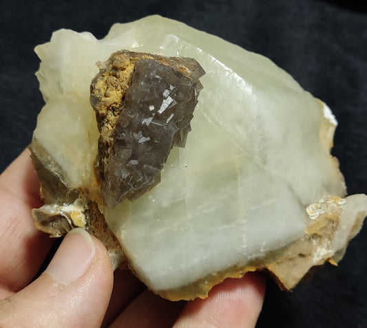 Natural beautifully terminated Calcite And Fluorite crystal 349 grams