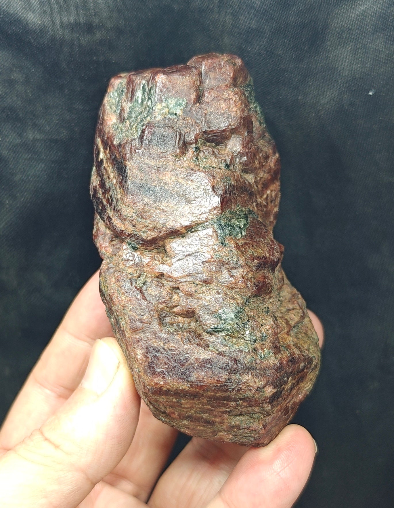 Large Garnet Crystal variety Almandine 613 grams