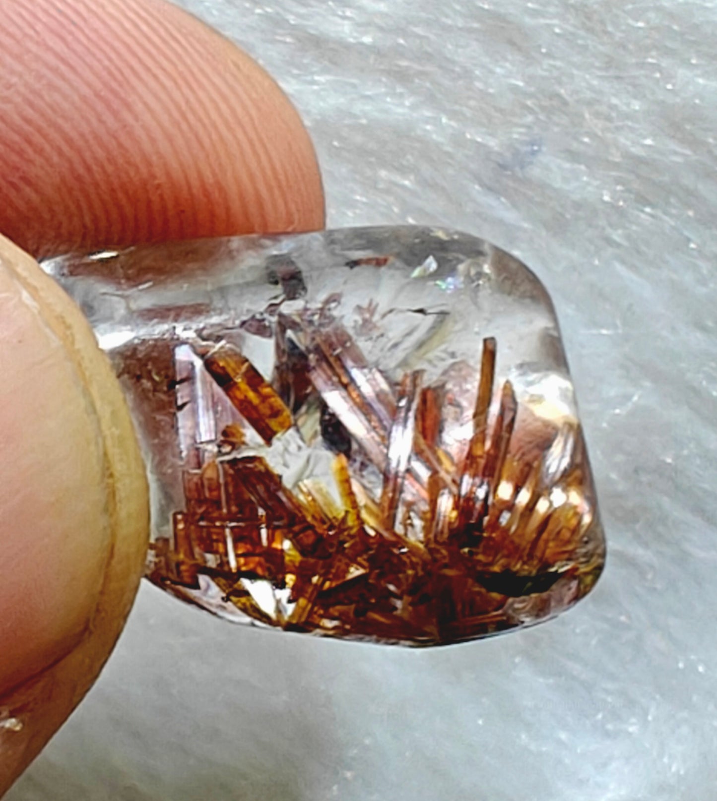 Rutiles included polished quartz 4 grams