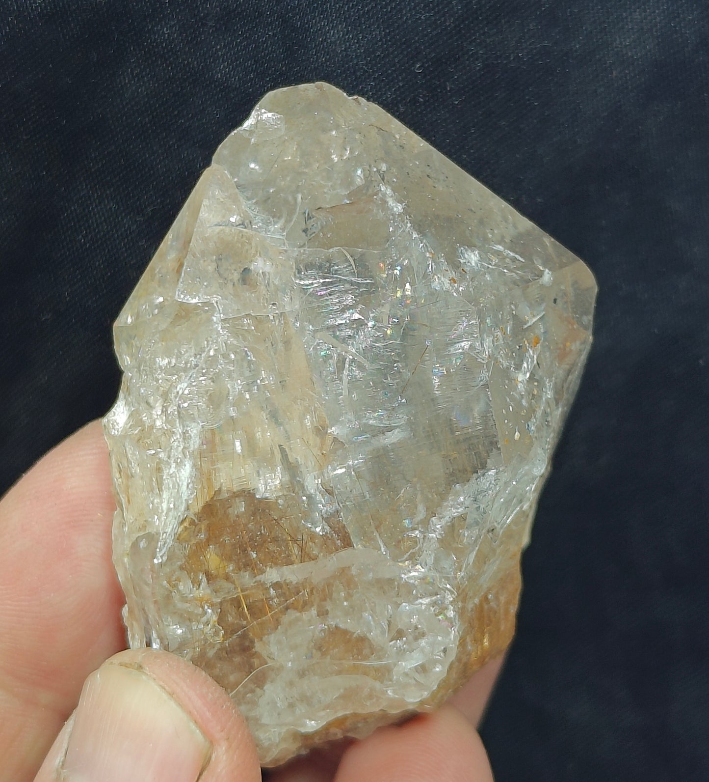 Rutile included quartz Crystal 135 grams