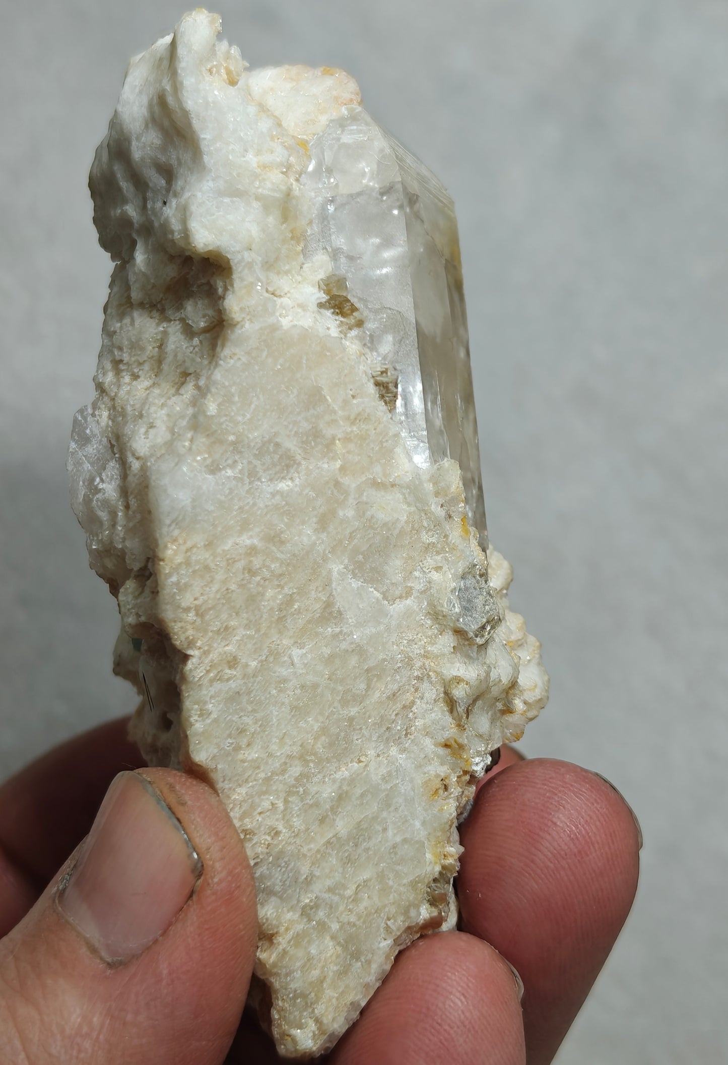 An aesthetic Specimen of etched Aquamarine on matrix with quartz 206 grams