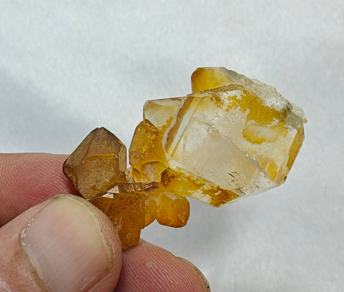 Natural iron included yellow faden quartz 17 grams