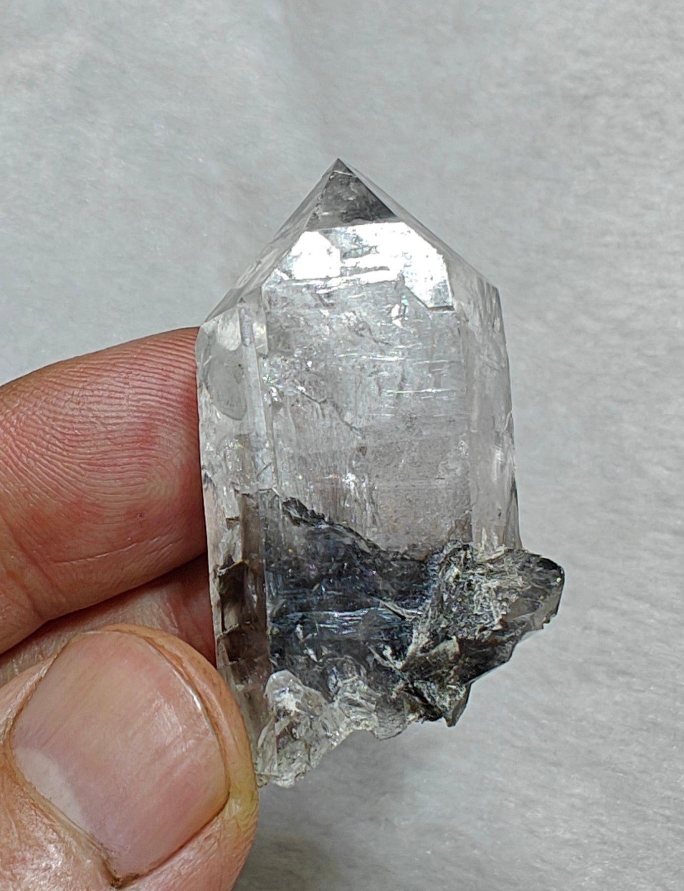Natural brookite Quartz Crystal 27 grams