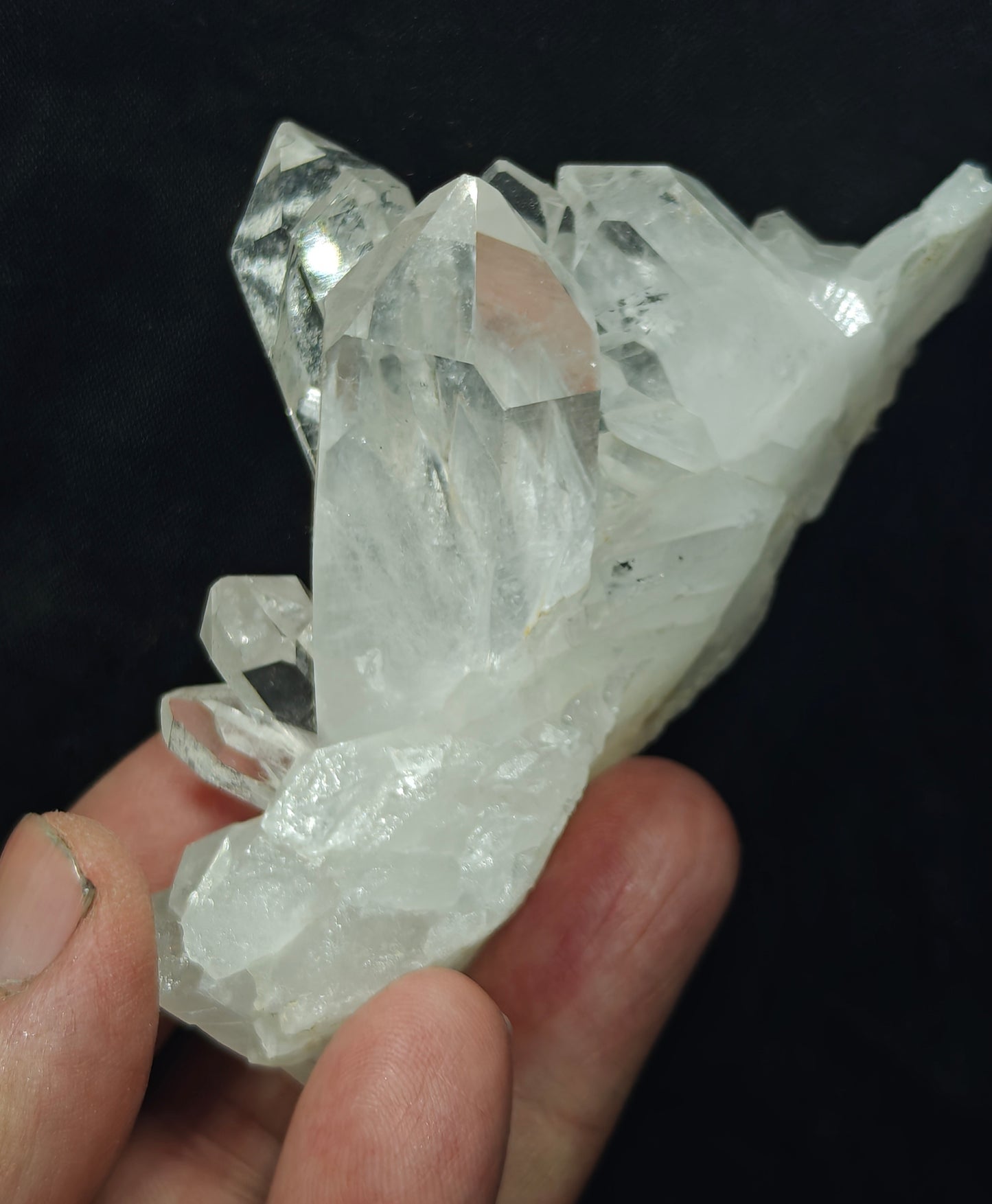 Terminated quartz Crystal 155 grams
