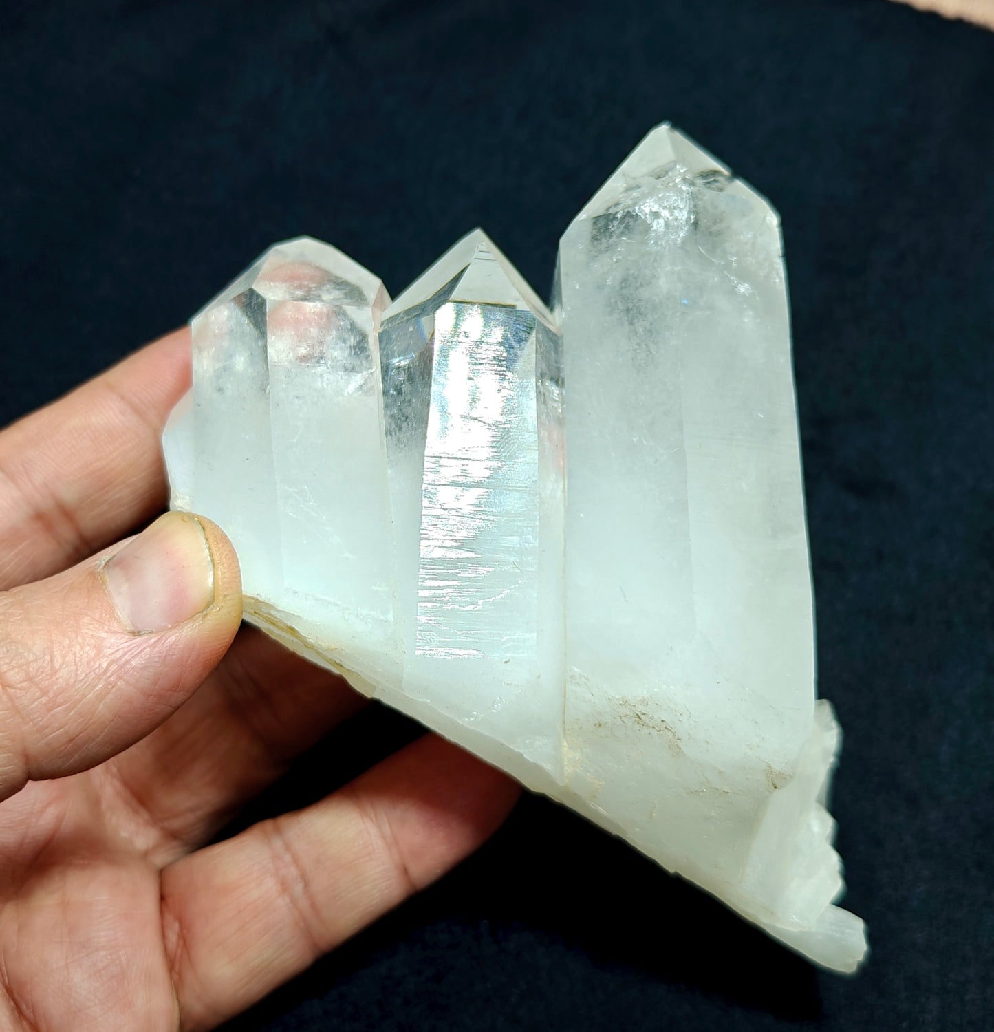 An amazing specimen of Quartz Crystals cluster self standing specimen 515 grams