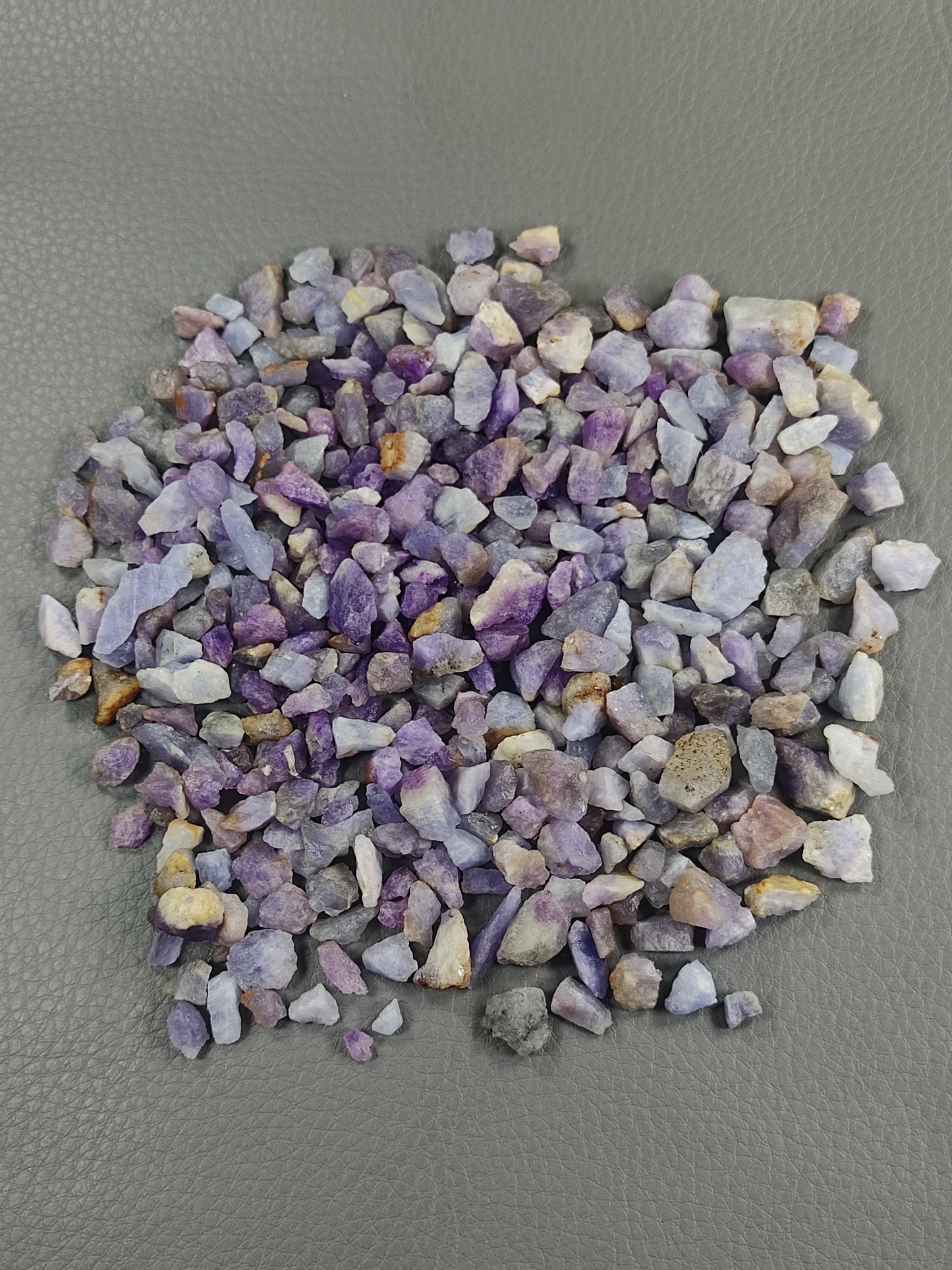 Fluorescent Hackmanite collection 120 grams