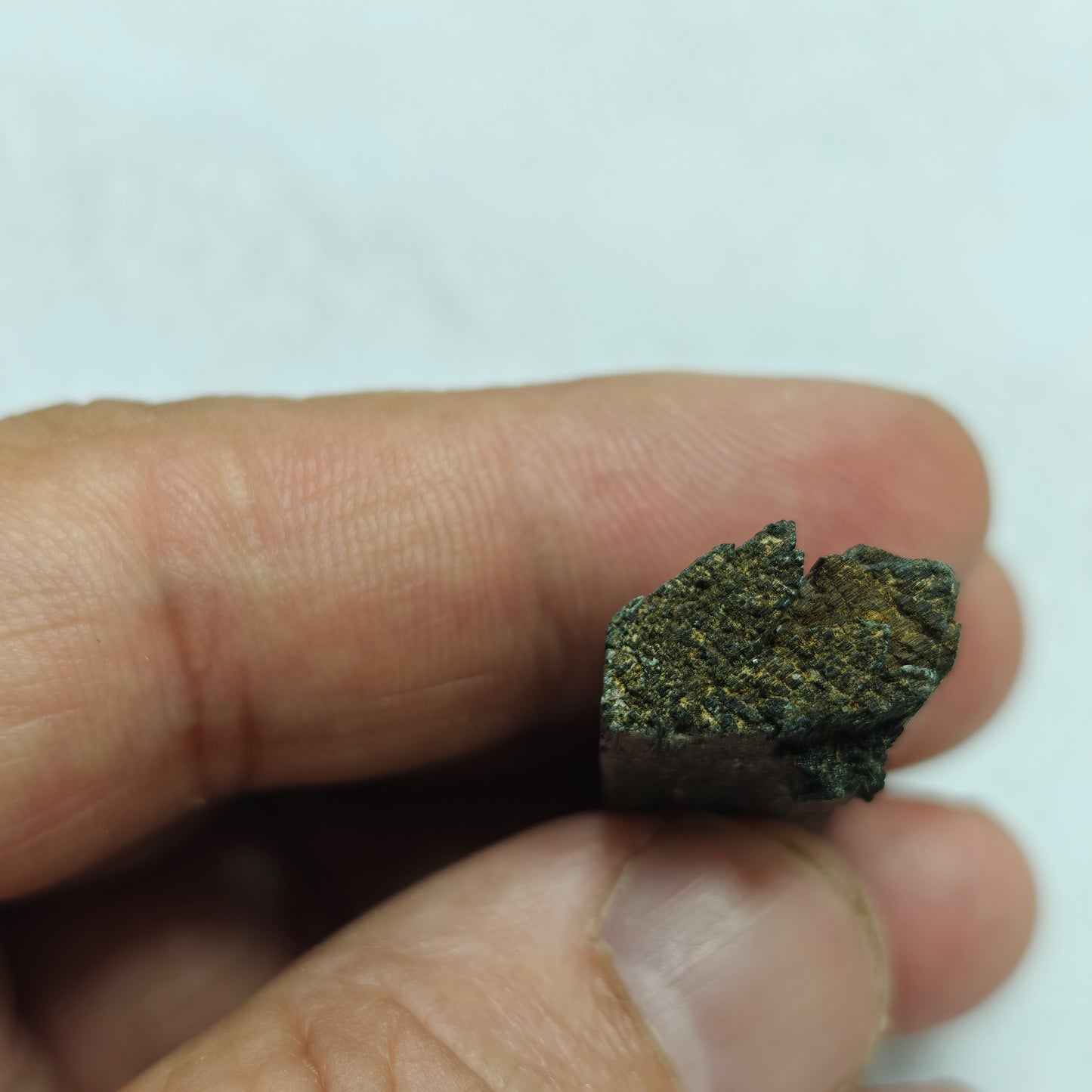 Natural aegirine crystal 13 grams