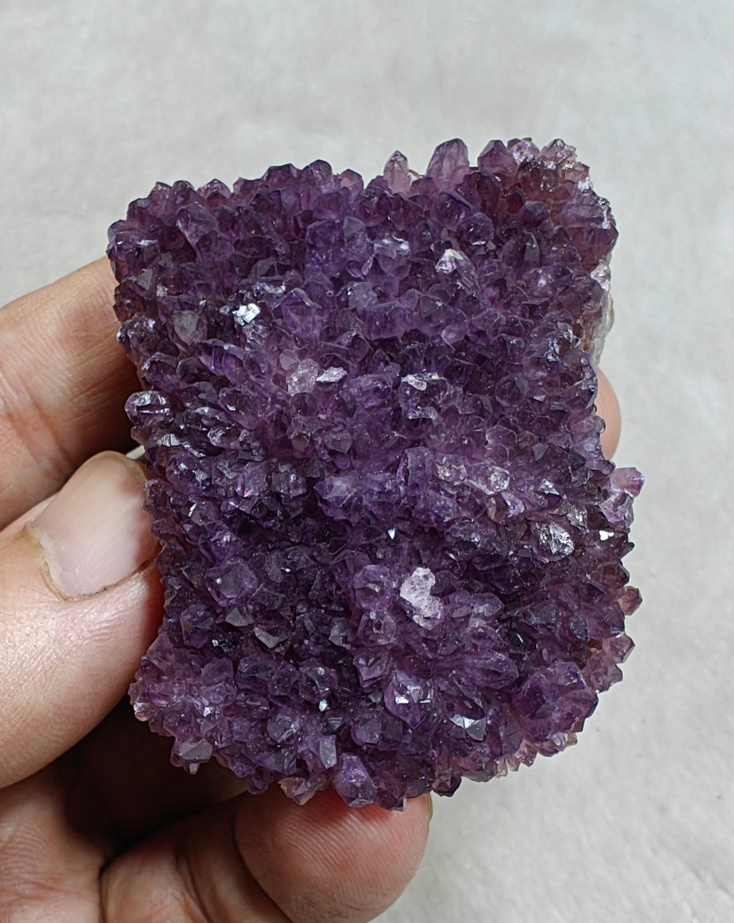 Drusy Amethyst crystals Cluster 89 grams