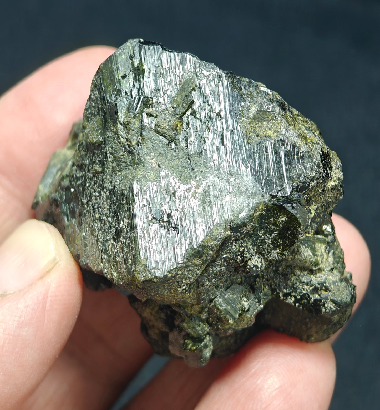 Natural dark green color epidote crystal 124 grams