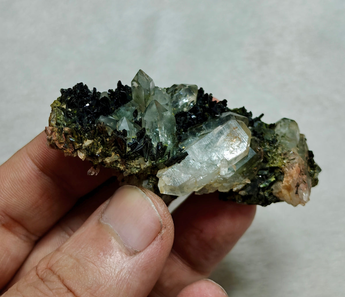 Natural quartz and Epidote cluster with 54 grams