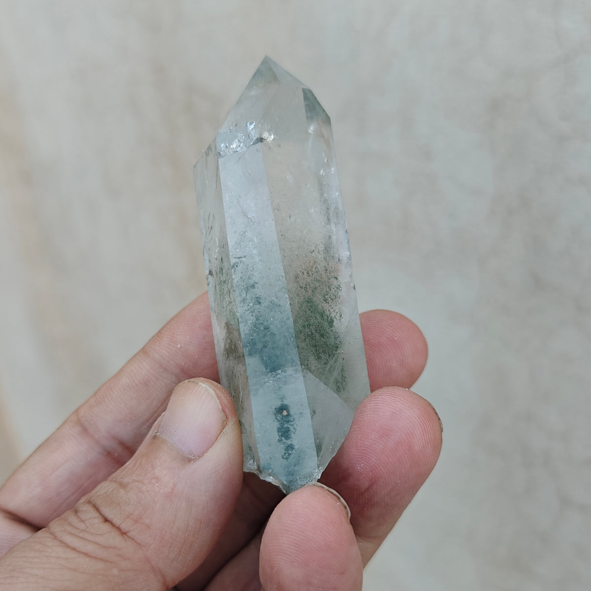 Natural Chlorite Quartz crystal 92 grams