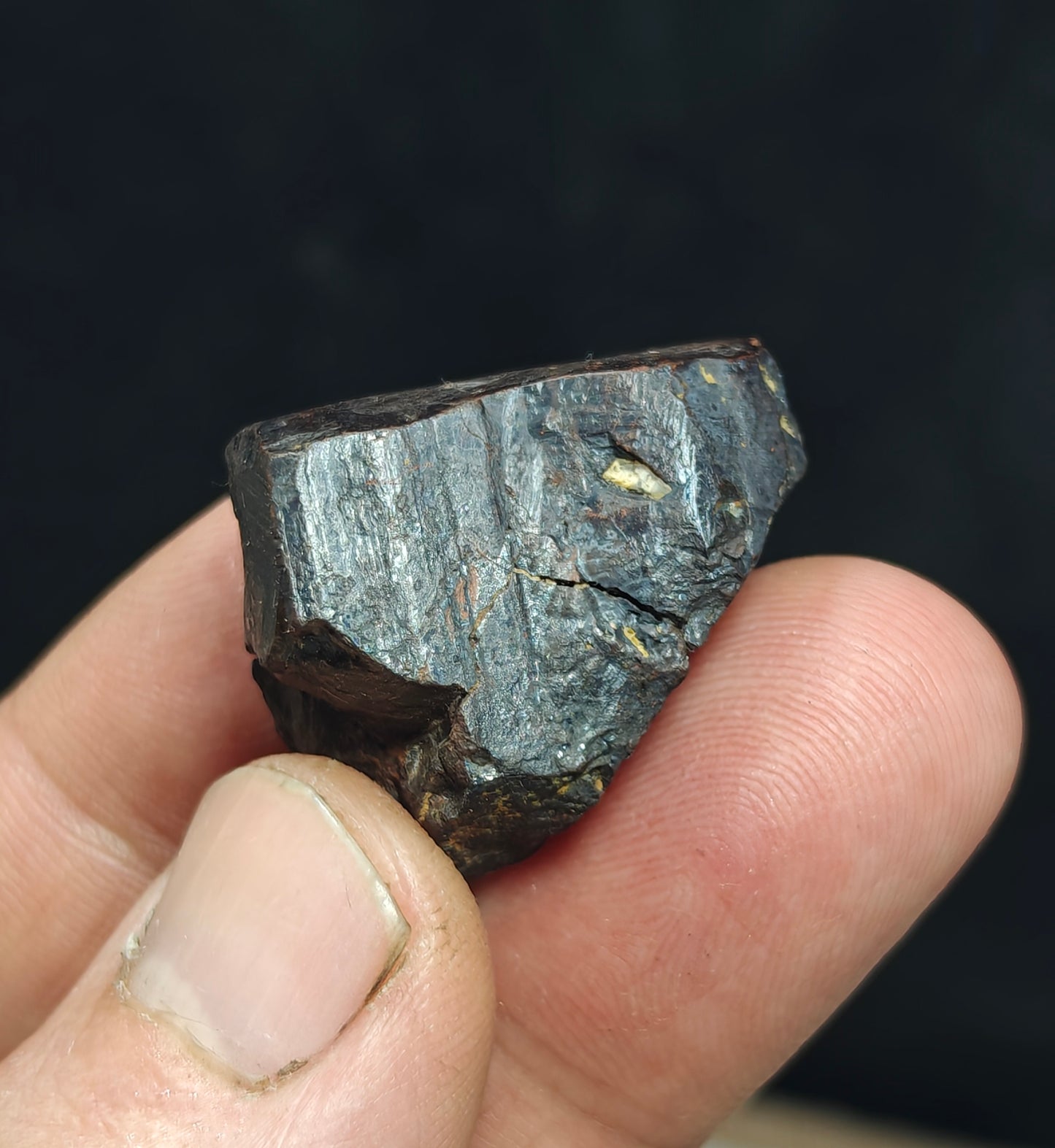 Natural mangano rare tantalite 24 grams