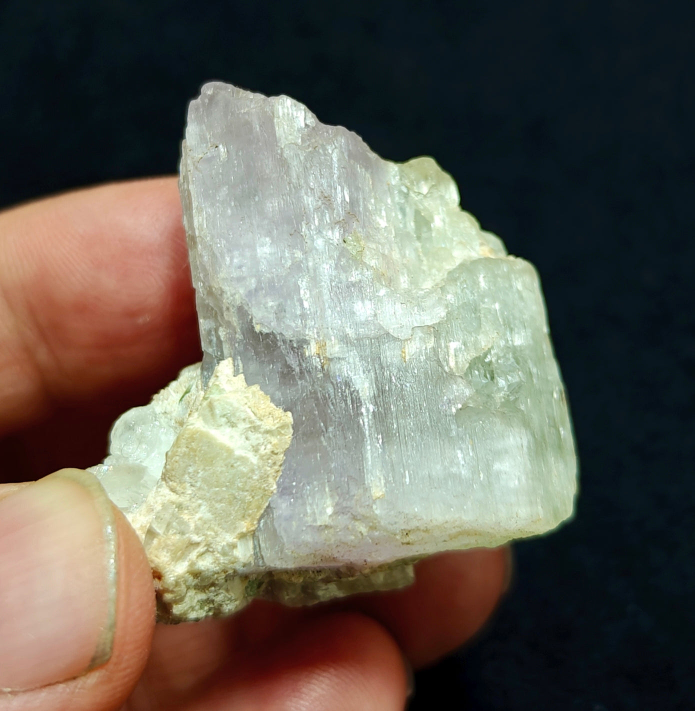 An amazing specimen of bicolor Kunzite on matrix of Albite 53 grams