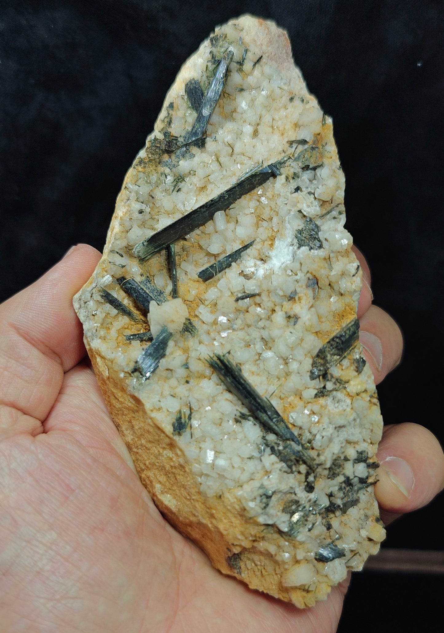 Natural aegirine crystals on matrix specimen 284 grams