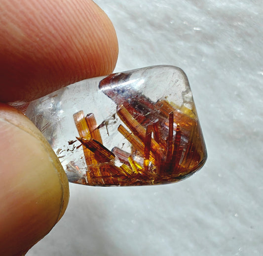 Rutiles included polished quartz 4 grams