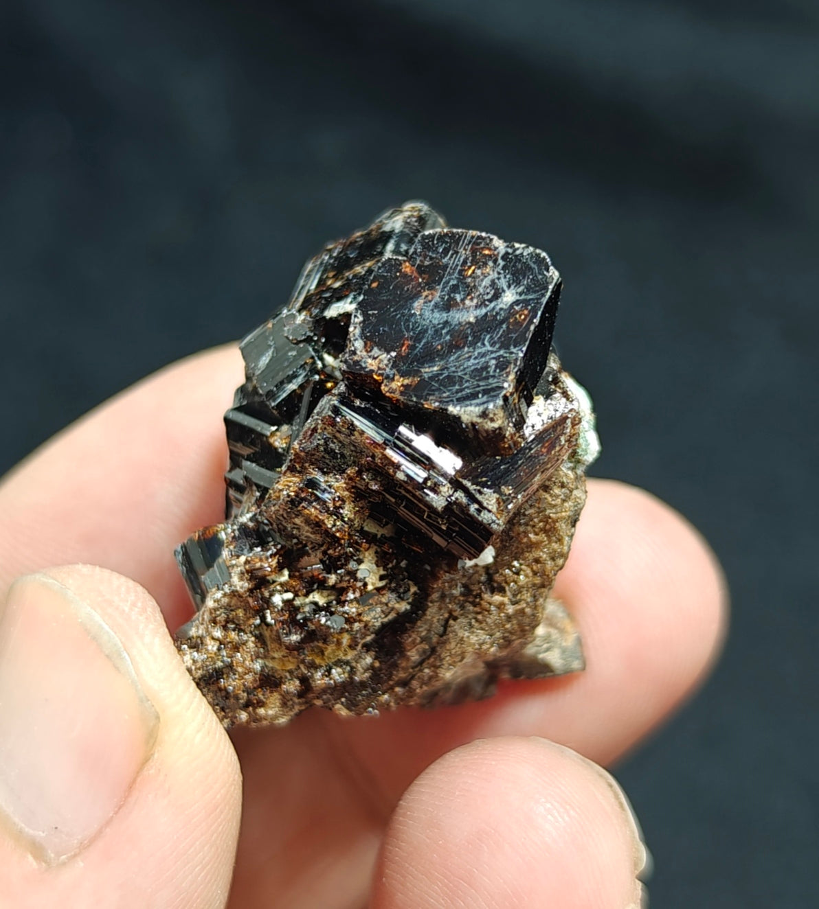 Natural lusterous crystal specimen of dark brown Vesuvianite 30g
