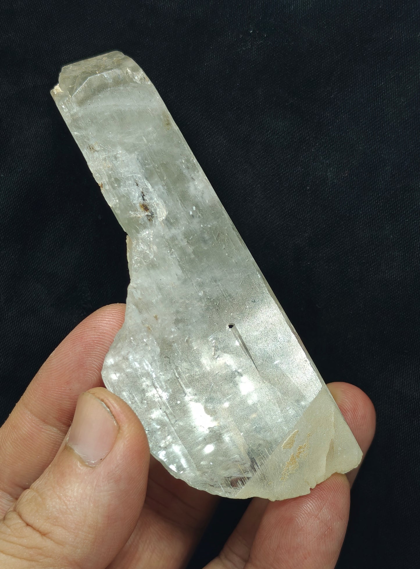 Natural spodumene crystal 167 grams