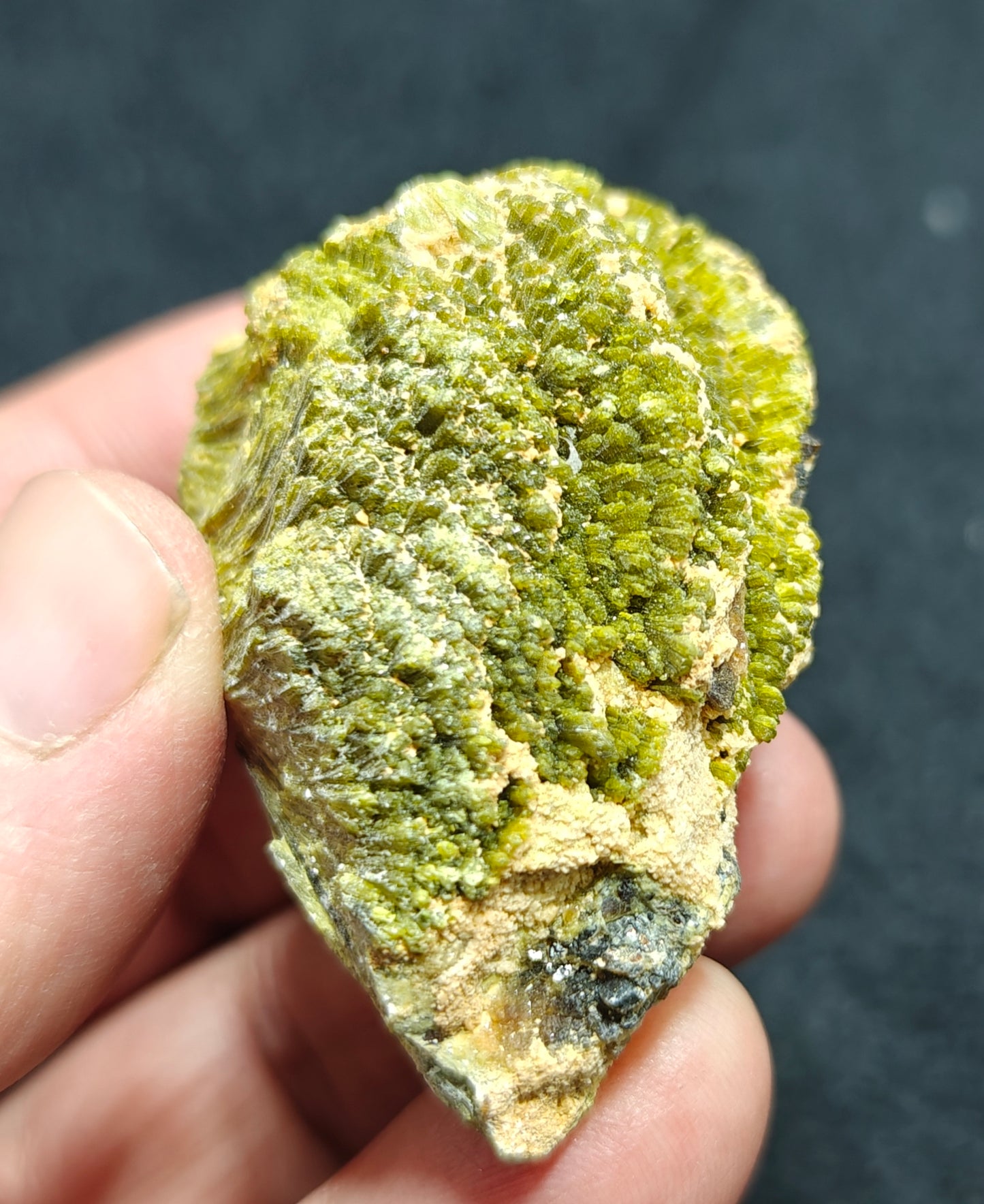 Natural lusterous Epidote cluster 96 grams