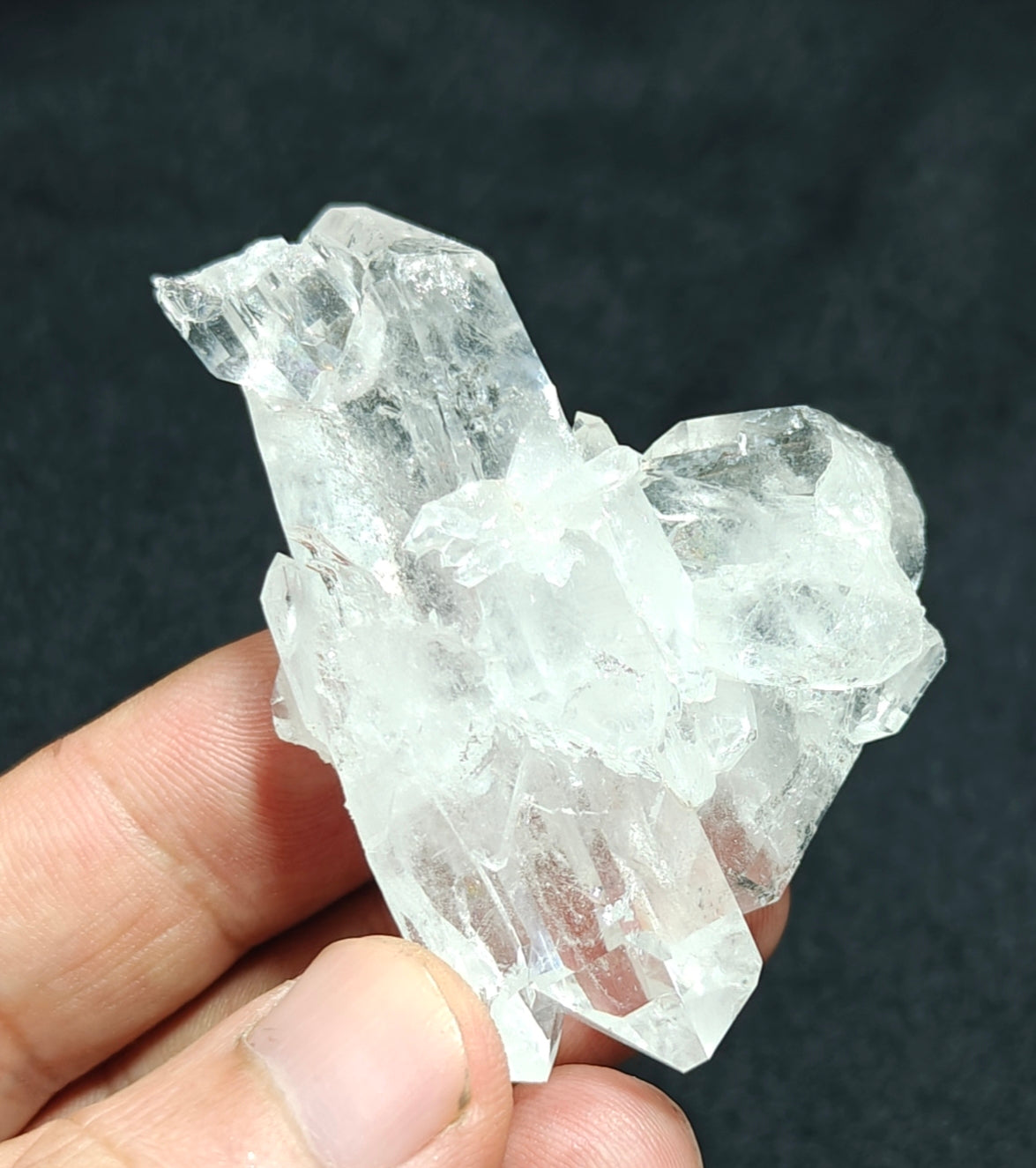 Single beautiful brookite included Quartz Crystals cluster 54 grams