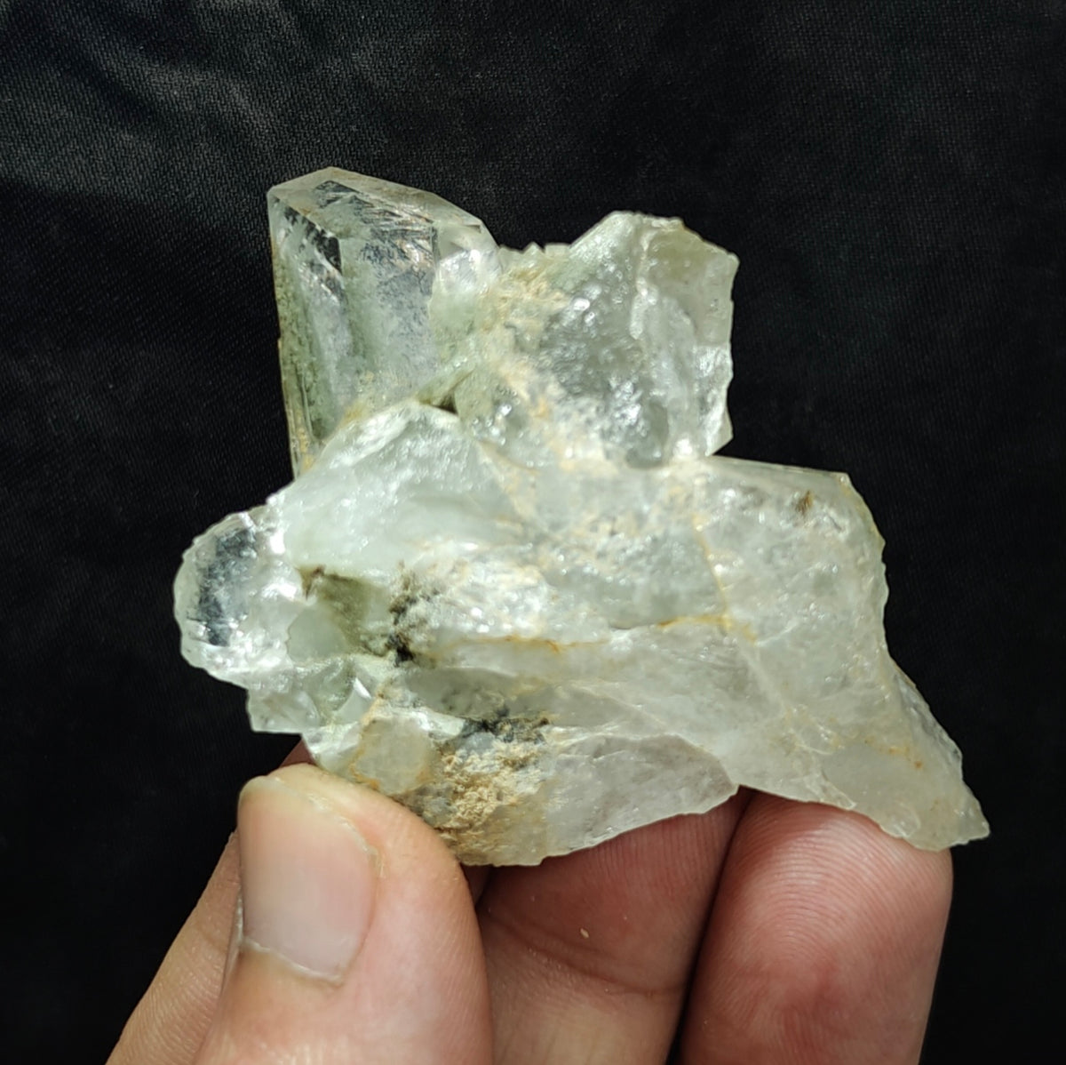両剣クローライトクォーツ（緑泥石入り水晶）クラスター 64g