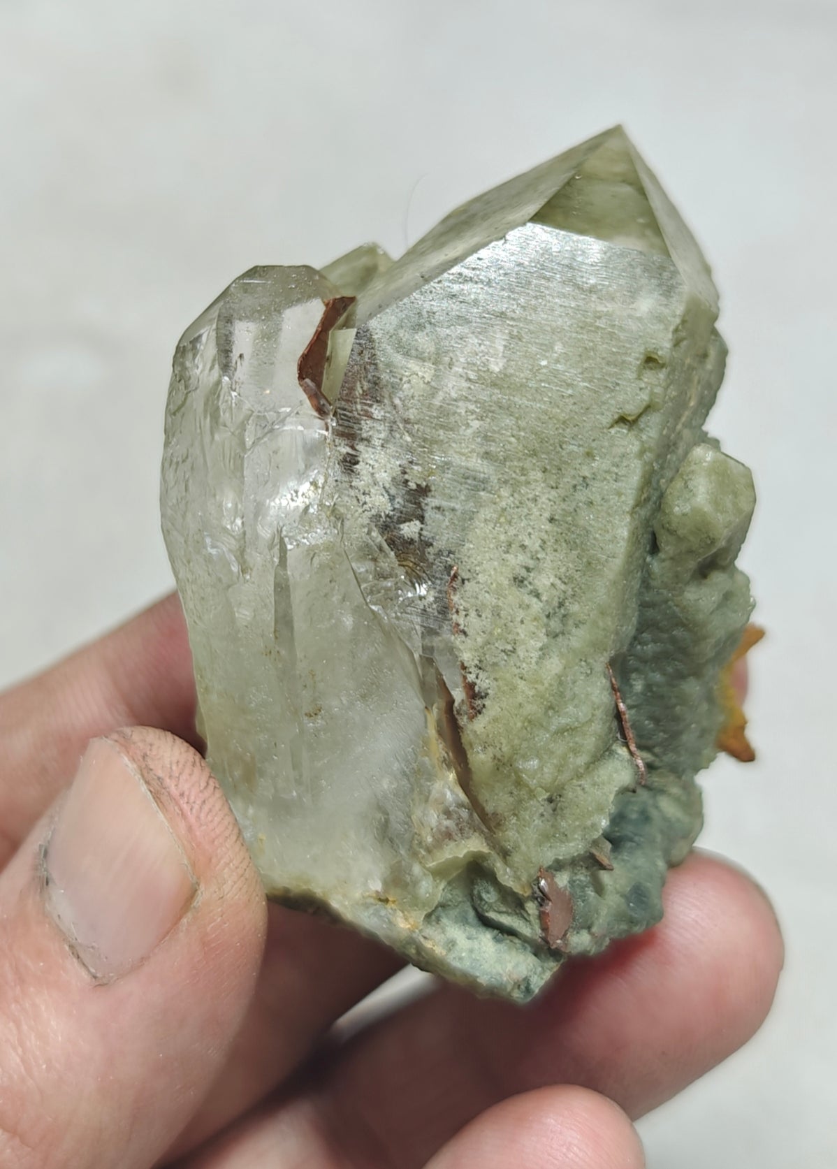 Chlorite Quartz with brookite 91 grams